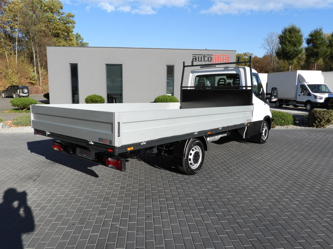 IVECO DAILY 35S14 STAKE BODY 8 PALLETS CRUISE CONTROL AIR CONDITIONING 140HP - Μικρό φορτηγό με καρότσα: φωτογραφία 3 IVECO DAILY 35S14 STAKE BODY 8 PALLETS CRUISE CONTROL AIR CONDITIONING 140HP - Μικρό φορτηγό με καρότσα: φωτογραφία 3