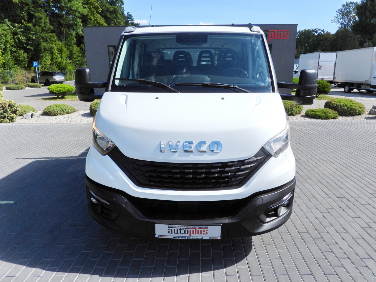 IVECO DAILY 35S14 STAKE BODY DOUBLE CABIN DOKA 7 SEATS CRUISE CONTROL AIR CONDITIONING 135HP - Διπλοκάμπινο ελαφρύ επαγγελματικό: φωτογραφία 5 IVECO DAILY 35S14 STAKE BODY DOUBLE CABIN DOKA 7 SEATS CRUISE CONTROL AIR CONDITIONING 135HP - Διπλοκάμπινο ελαφρύ επαγγελματικό: φωτογραφία 5