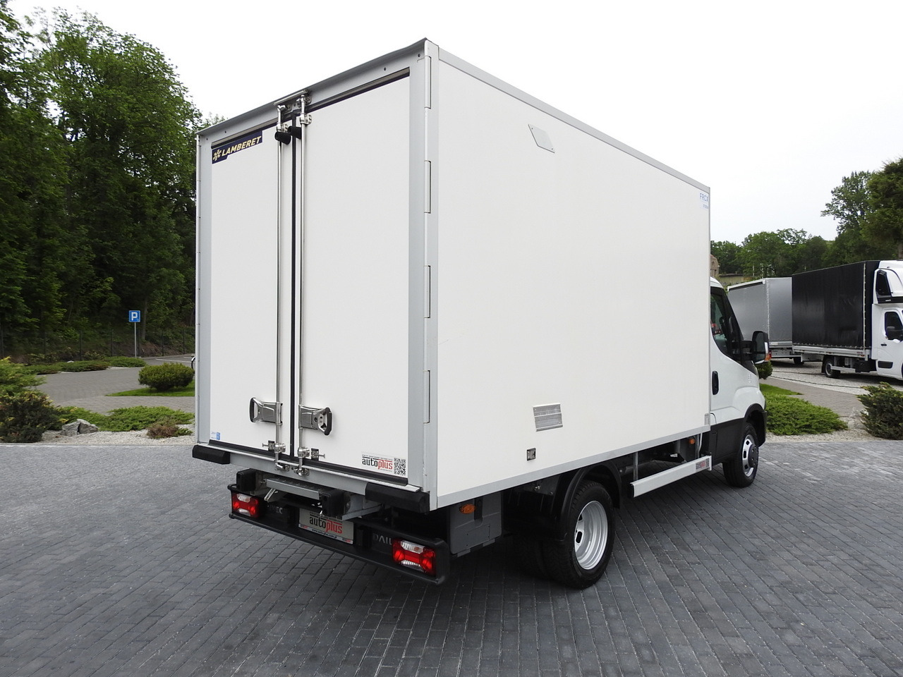 IVECO DAILY 35S15 REGRIGERATOR BOX -12*C 8 PALLETS CRUISE CONTROL TWIN WHEELS AIR CONDITIONING 150HP - Επαγγελματικό αυτοκίνητο ψυγείο: φωτογραφία 3 IVECO DAILY 35S15 REGRIGERATOR BOX -12*C 8 PALLETS CRUISE CONTROL TWIN WHEELS AIR CONDITIONING 150HP - Επαγγελματικό αυτοκίνητο ψυγείο: φωτογραφία 3