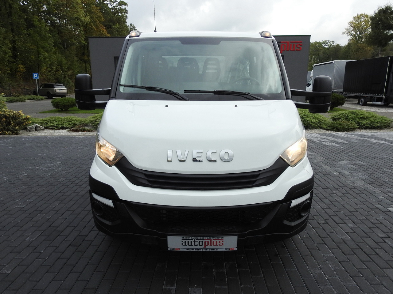 IVECO DAILY 35S15 STAKE BODY DOUBLE CABIN DOKA 7 SEATS AIR CONDITIONING 150HP - Διπλοκάμπινο ελαφρύ επαγγελματικό: φωτογραφία 5 IVECO DAILY 35S15 STAKE BODY DOUBLE CABIN DOKA 7 SEATS AIR CONDITIONING 150HP - Διπλοκάμπινο ελαφρύ επαγγελματικό: φωτογραφία 5
