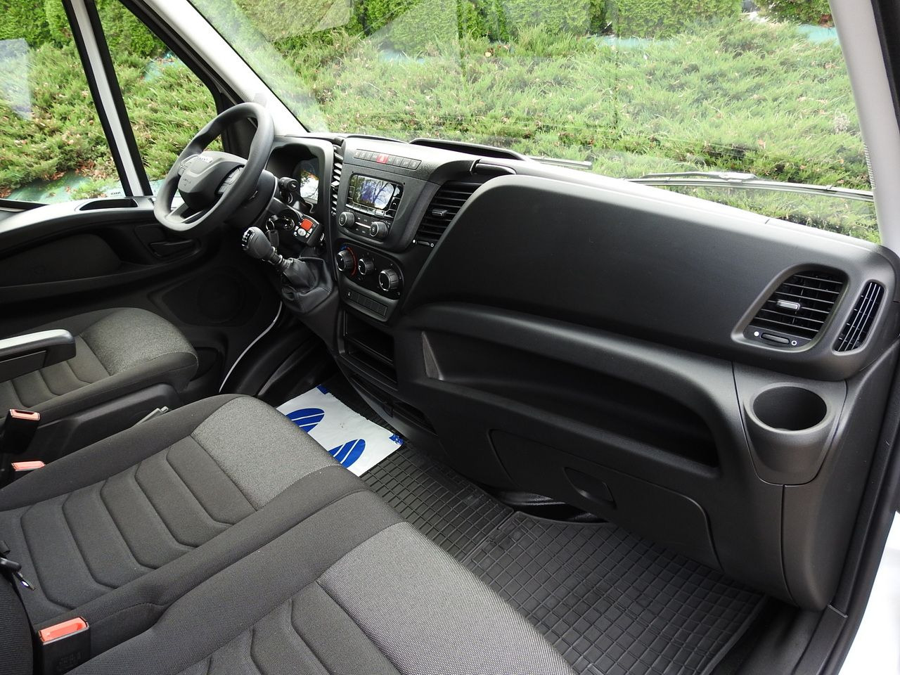 Νέα Επαγγελματικό αυτοκίνητο ψυγείο IVECO DAILY 35S16 NEW REGRIGERATOR BOX -10*C 8 PALLETS HEATING FUNCTION POWER SUPPLY 230V CRUISE CONTROL AIR CONDITIONING 160HP: φωτογραφία 44 Νέα Επαγγελματικό αυτοκίνητο ψυγείο IVECO DAILY 35S16 NEW REGRIGERATOR BOX -10*C 8 PALLETS HEATING FUNCTION POWER SUPPLY 230V CRUISE CONTROL AIR CONDITIONING 160HP: φωτογραφία 44