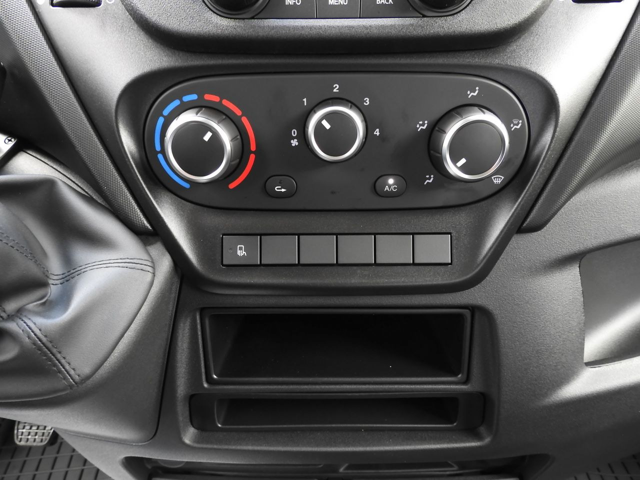 Νέα Επαγγελματικό αυτοκίνητο ψυγείο IVECO DAILY 35S16 NEW REGRIGERATOR BOX -10*C 8 PALLETS HEATING FUNCTION POWER SUPPLY 230V CRUISE CONTROL AIR CONDITIONING 160HP: φωτογραφία 41 Νέα Επαγγελματικό αυτοκίνητο ψυγείο IVECO DAILY 35S16 NEW REGRIGERATOR BOX -10*C 8 PALLETS HEATING FUNCTION POWER SUPPLY 230V CRUISE CONTROL AIR CONDITIONING 160HP: φωτογραφία 41