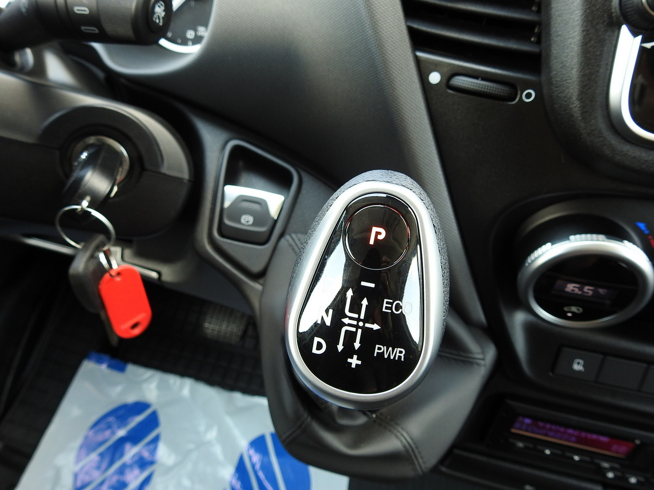 Μίσθωση IVECO DAILY 35S18 NEW TARPAULIN 8 PALLETS CRUISE CONTROL NAVIGATION LED LIGHTS AUTOMATIC TRANSMISSION HI-MATIC MANUFACTURERS WARRANTY  180HP IVECO DAILY 35S18 NEW TARPAULIN 8 PALLETS CRUISE CONTROL NAVIGATION LED LIGHTS AUTOMATIC TRANSMISSION HI-MATIC MANUFACTURERS WARRANTY  180HP: φωτογραφία 38