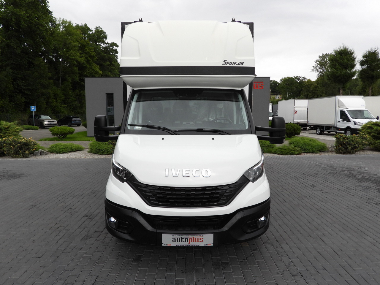 IVECO DAILY 35S18 TARPAULIN 10 PALLETS WEBASTO CRUISE CONTROL NAVIGATION LED LIGHTS AIR CONDITIONING 180HP - Επαγγελματικό αυτοκίνητο με μουσαμά: φωτογραφία 5 IVECO DAILY 35S18 TARPAULIN 10 PALLETS WEBASTO CRUISE CONTROL NAVIGATION LED LIGHTS AIR CONDITIONING 180HP - Επαγγελματικό αυτοκίνητο με μουσαμά: φωτογραφία 5