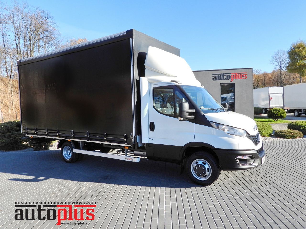 IVECO DAILY 50C17 TARPAULIN 10 PALLETS CRUISE CONTROL TWIN WHEELS AIR CONDITIONING 180HP - Επαγγελματικό αυτοκίνητο με μουσαμά: φωτογραφία 1 IVECO DAILY 50C17 TARPAULIN 10 PALLETS CRUISE CONTROL TWIN WHEELS AIR CONDITIONING 180HP - Επαγγελματικό αυτοκίνητο με μουσαμά: φωτογραφία 1