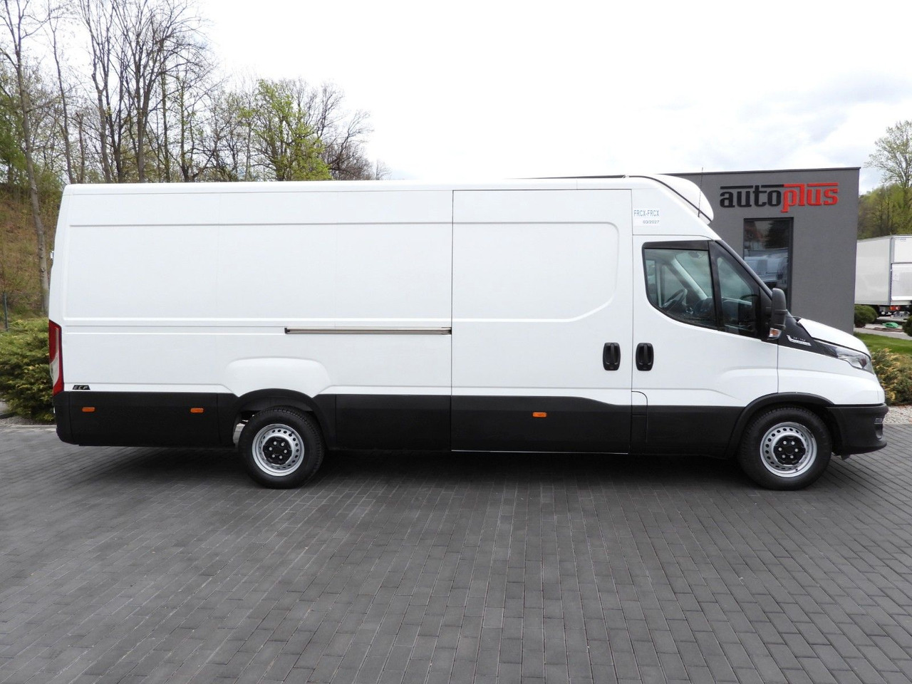 Επαγγελματικό αυτοκίνητο ψυγείο Iveco DAILY 35S14 KÜHLKASTENWAGEN -5*C STROMVERSORGUNG: φωτογραφία 7