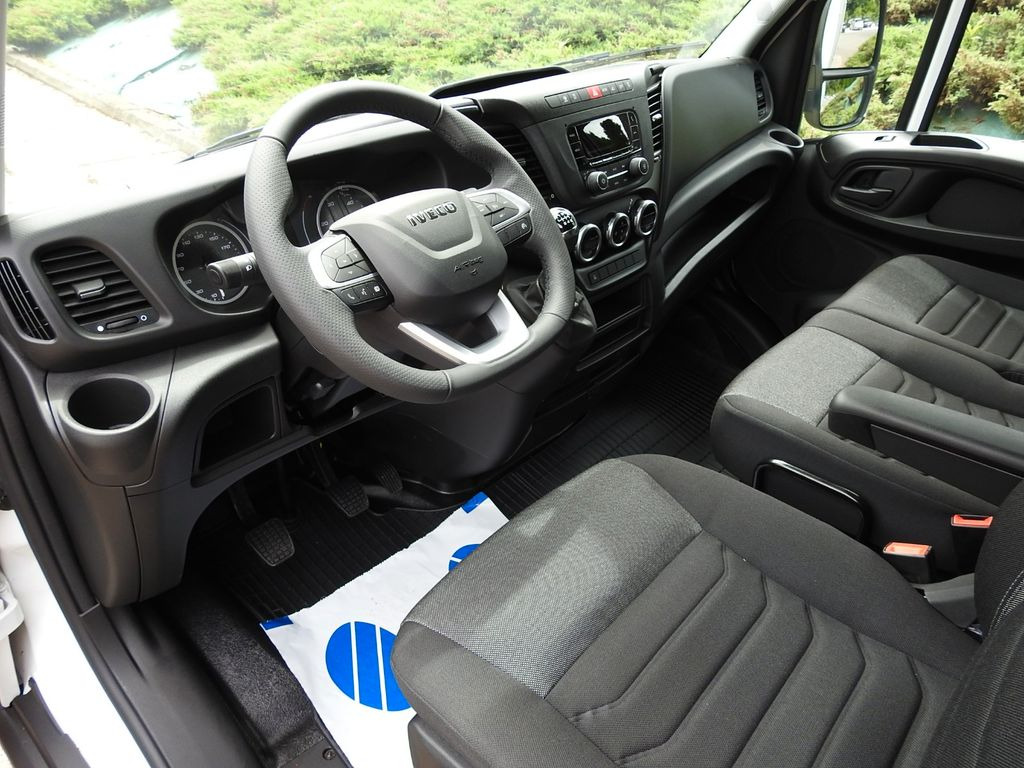 Iveco DAILY 35S18 PRITSCHE PLANE 10 PALETTEN WEBASTO - Επαγγελματικό αυτοκίνητο με μουσαμά, Διπλοκάμπινο ελαφρύ επαγγελματικό: φωτογραφία 2 Iveco DAILY 35S18 PRITSCHE PLANE 10 PALETTEN WEBASTO - Επαγγελματικό αυτοκίνητο με μουσαμά, Διπλοκάμπινο ελαφρύ επαγγελματικό: φωτογραφία 2