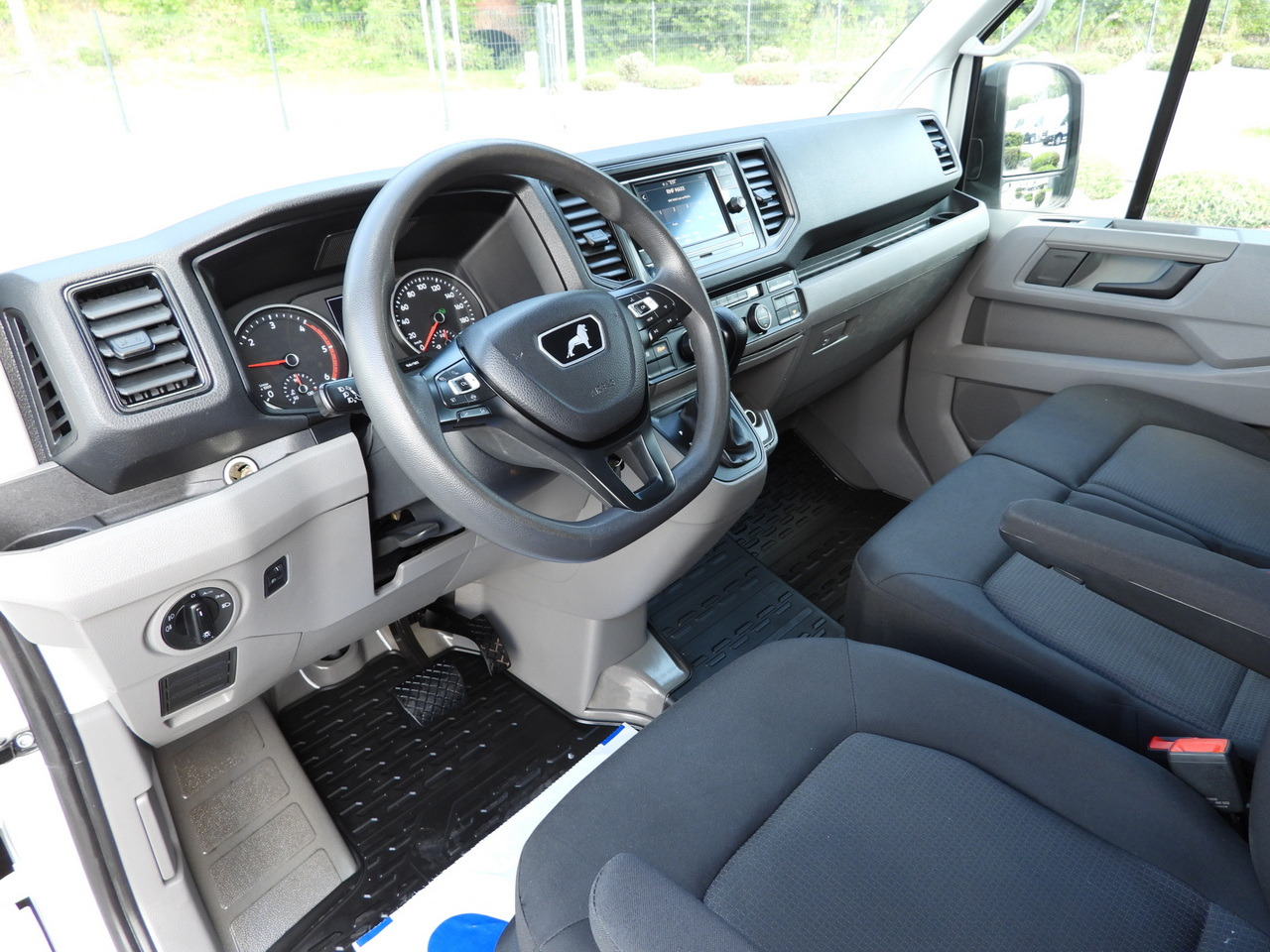 MAN TGE REFRIGERATOR VAN -5*C POWER SUPPLY 230V CRUISE CONTROL AUTOMATIC TRANSMISSION AIR CONDITIONING 180HP - Επαγγελματικό αυτοκίνητο ψυγείο: φωτογραφία 2 MAN TGE REFRIGERATOR VAN -5*C POWER SUPPLY 230V CRUISE CONTROL AUTOMATIC TRANSMISSION AIR CONDITIONING 180HP - Επαγγελματικό αυτοκίνητο ψυγείο: φωτογραφία 2