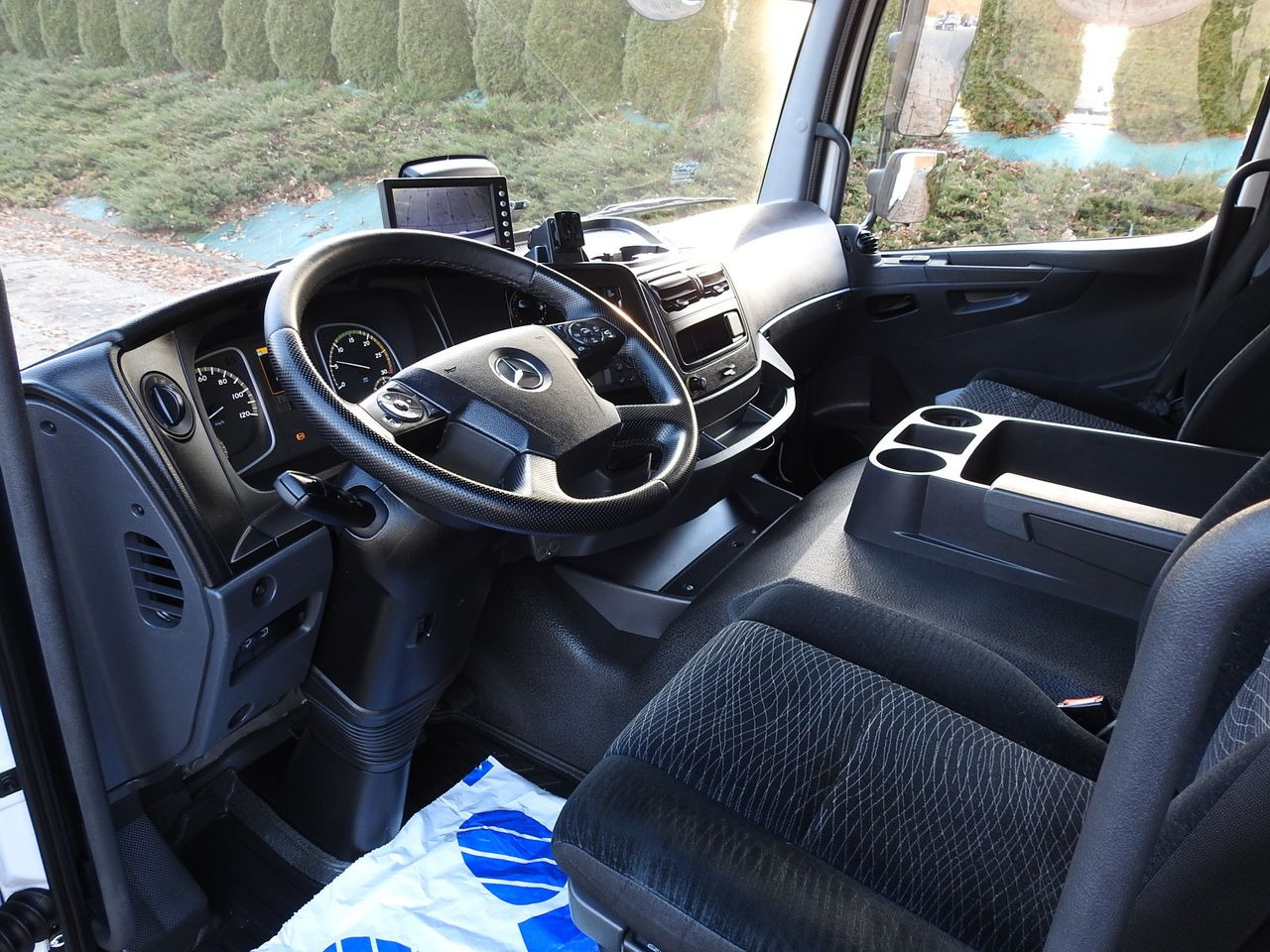 MERCEDES ATEGO 12.24 REGRIGERATOR BOX -10*C LIFT 16 PALLETS HEATING FUNCTION WEBASTO CRUISE CONTROL PNEUMATICS AIR CONDITIONING 240HP - Φορτηγό ψυγείο: φωτογραφία 2 MERCEDES ATEGO 12.24 REGRIGERATOR BOX -10*C LIFT 16 PALLETS HEATING FUNCTION WEBASTO CRUISE CONTROL PNEUMATICS AIR CONDITIONING 240HP - Φορτηγό ψυγείο: φωτογραφία 2