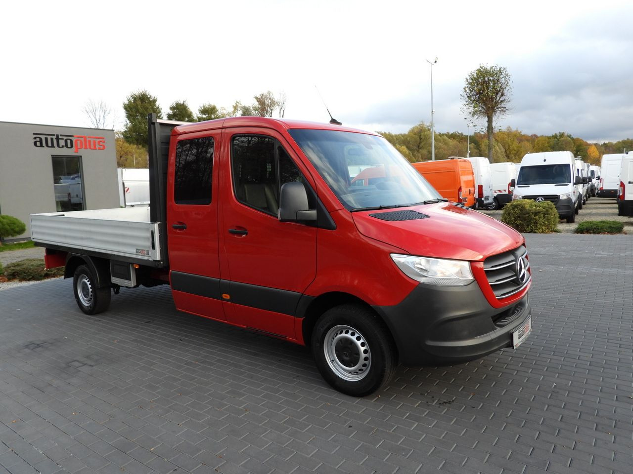MERCEDES SPRINTER 316 STAKE BODY DOUBLE CABIN DOKA 7 SEATS AIR CONDITIONING 160HP - Διπλοκάμπινο ελαφρύ επαγγελματικό: φωτογραφία 4 MERCEDES SPRINTER 316 STAKE BODY DOUBLE CABIN DOKA 7 SEATS AIR CONDITIONING 160HP - Διπλοκάμπινο ελαφρύ επαγγελματικό: φωτογραφία 4