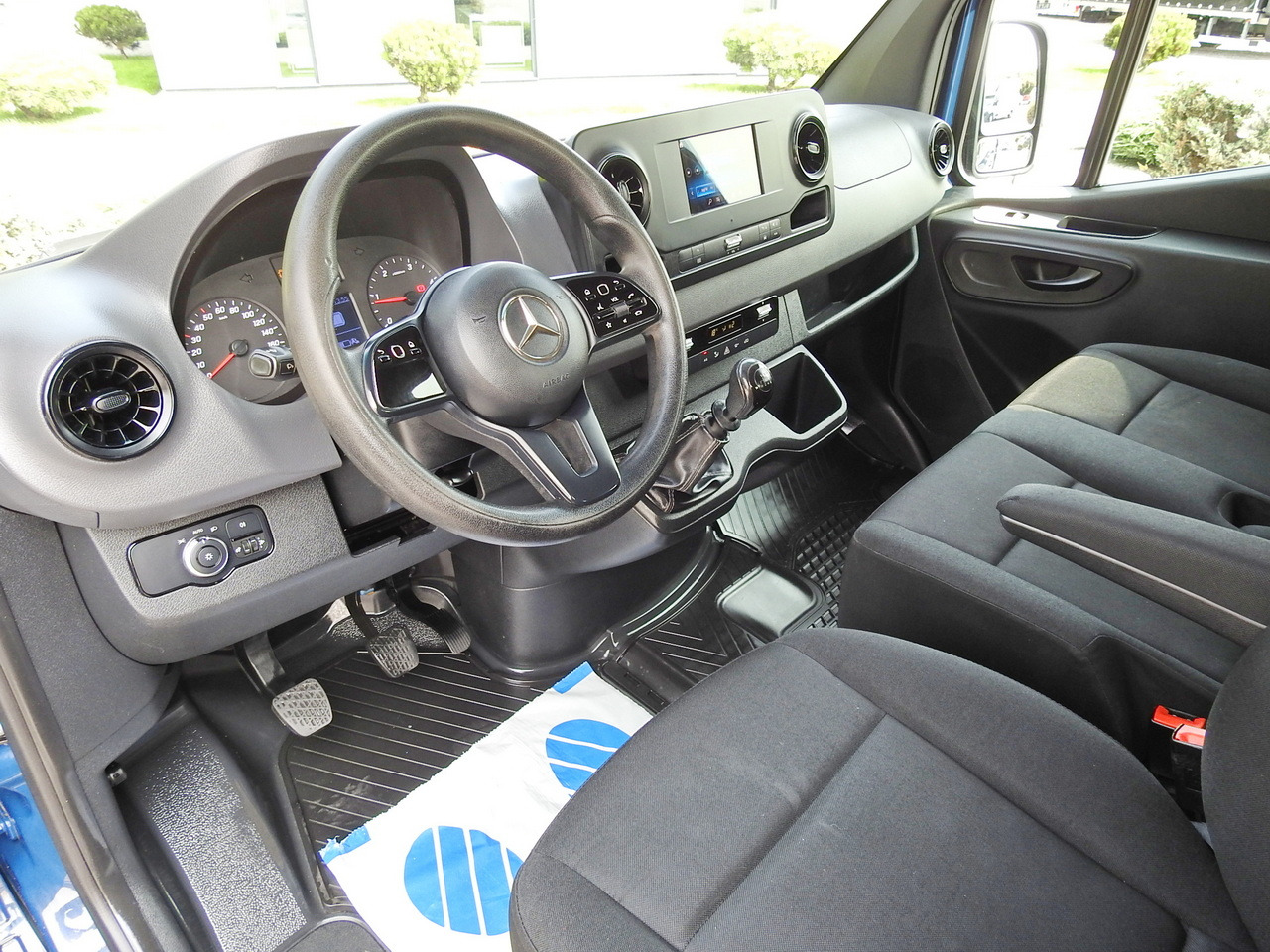 MERCEDES SPRINTER 316 STAKE BODY DOUBLE CABIN DOKA 7 SEATS AIR CONDITIONING 160HP - Μικρό φορτηγό με καρότσα: φωτογραφία 2 MERCEDES SPRINTER 316 STAKE BODY DOUBLE CABIN DOKA 7 SEATS AIR CONDITIONING 160HP - Μικρό φορτηγό με καρότσα: φωτογραφία 2