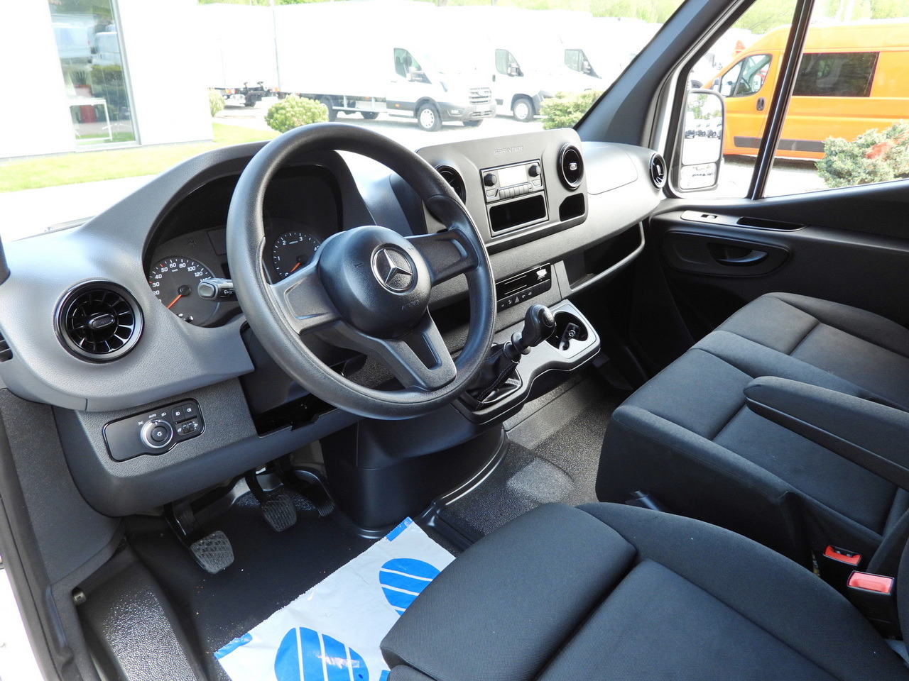 MERCEDES SPRINTER 316 VAN AIR CONDITIONING 165HP - Βαν: φωτογραφία 2 MERCEDES SPRINTER 316 VAN AIR CONDITIONING 165HP - Βαν: φωτογραφία 2