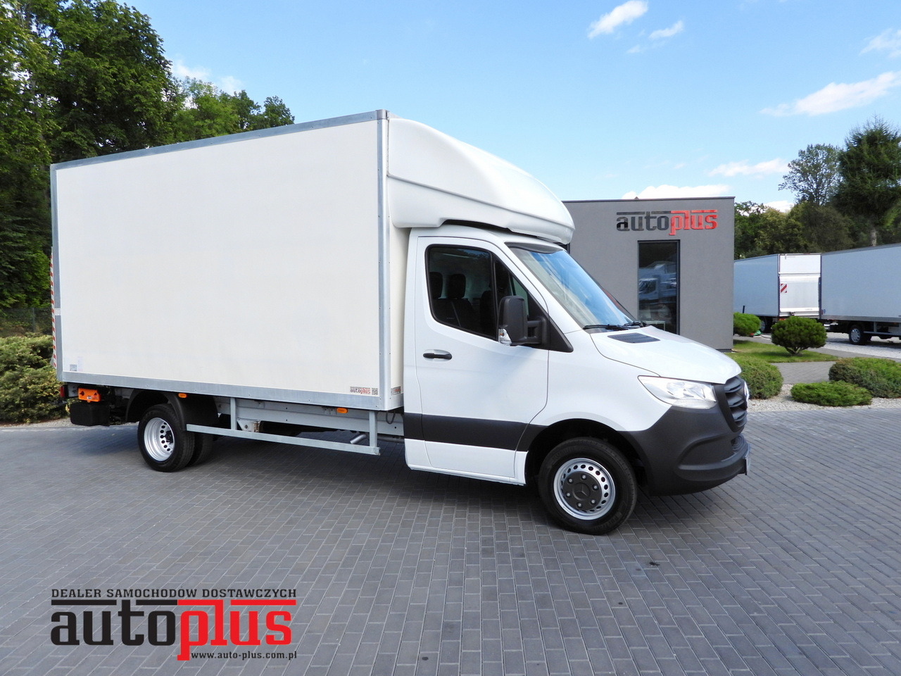 MERCEDES SPRINTER 514 BOX LIFT 8 PALLETS CRUISE CONTROL TWIN WHEELS AIR CONDITIONING 140HP - Επαγγελματικό αυτοκίνητο κόφα: φωτογραφία 1 MERCEDES SPRINTER 514 BOX LIFT 8 PALLETS CRUISE CONTROL TWIN WHEELS AIR CONDITIONING 140HP - Επαγγελματικό αυτοκίνητο κόφα: φωτογραφία 1
