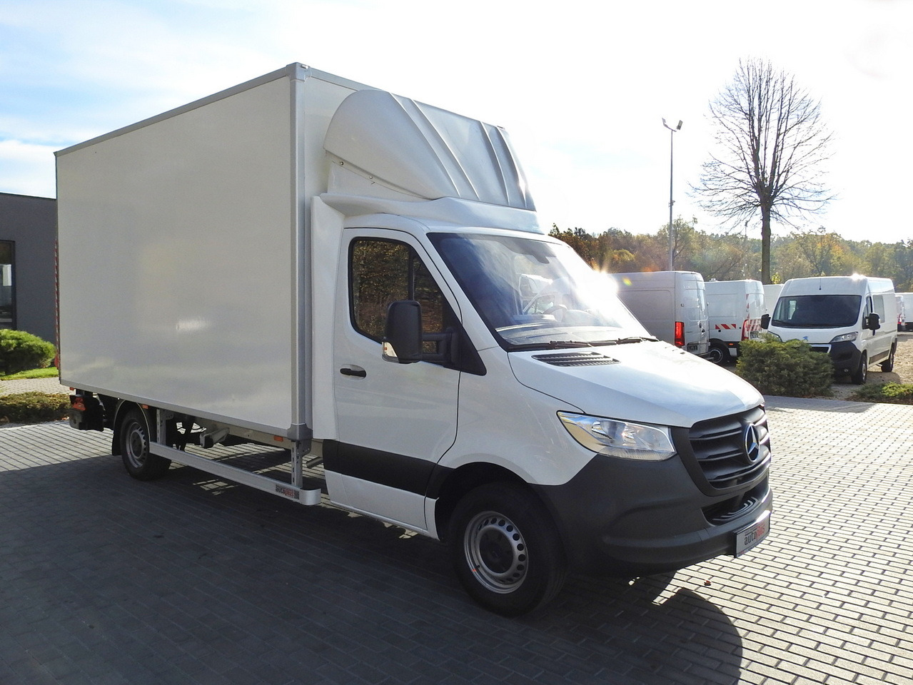 MERCEDES SPRINTER BOX LIFT 8 PALLETS AIR CONDITIONING  150HP - Επαγγελματικό αυτοκίνητο ψυγείο: φωτογραφία 4 MERCEDES SPRINTER BOX LIFT 8 PALLETS AIR CONDITIONING  150HP - Επαγγελματικό αυτοκίνητο ψυγείο: φωτογραφία 4