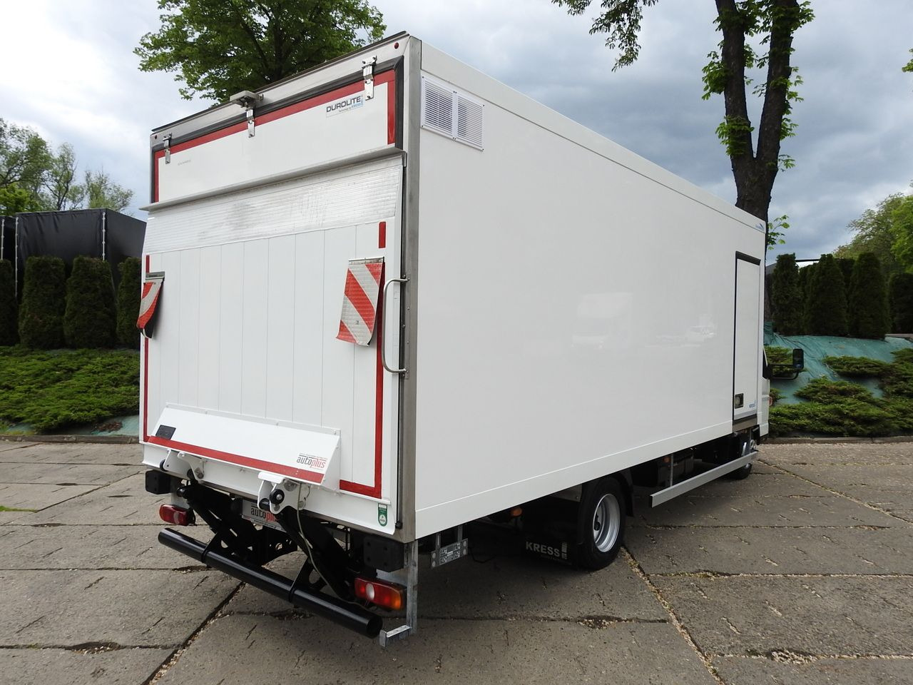 MITSUBISHI CANTER FUSO 7C15 REGRIGERATOR BOX -4*C LIFT POWER SUPPLY 230V AIR CONDITIONING AUTOMATIC TRANSMISSION 150HP - Φορτηγό ψυγείο: φωτογραφία 3 MITSUBISHI CANTER FUSO 7C15 REGRIGERATOR BOX -4*C LIFT POWER SUPPLY 230V AIR CONDITIONING AUTOMATIC TRANSMISSION 150HP - Φορτηγό ψυγείο: φωτογραφία 3