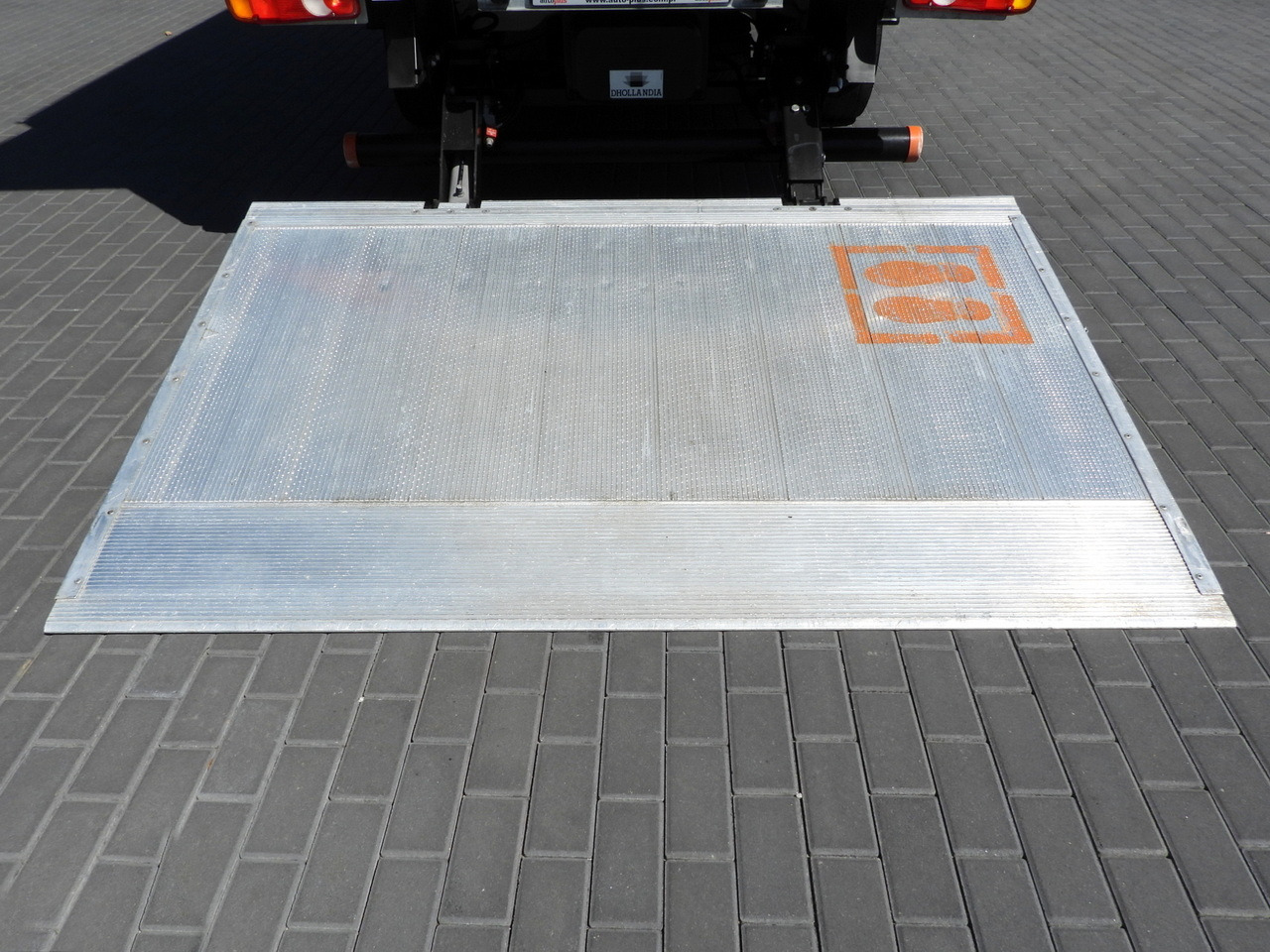 Μίσθωση PEUGEOT BOXER BOX LIFT 8 PALLETS CRUISE CONTROL AIR CONDITIONING  130HP PEUGEOT BOXER BOX LIFT 8 PALLETS CRUISE CONTROL AIR CONDITIONING  130HP: φωτογραφία 21