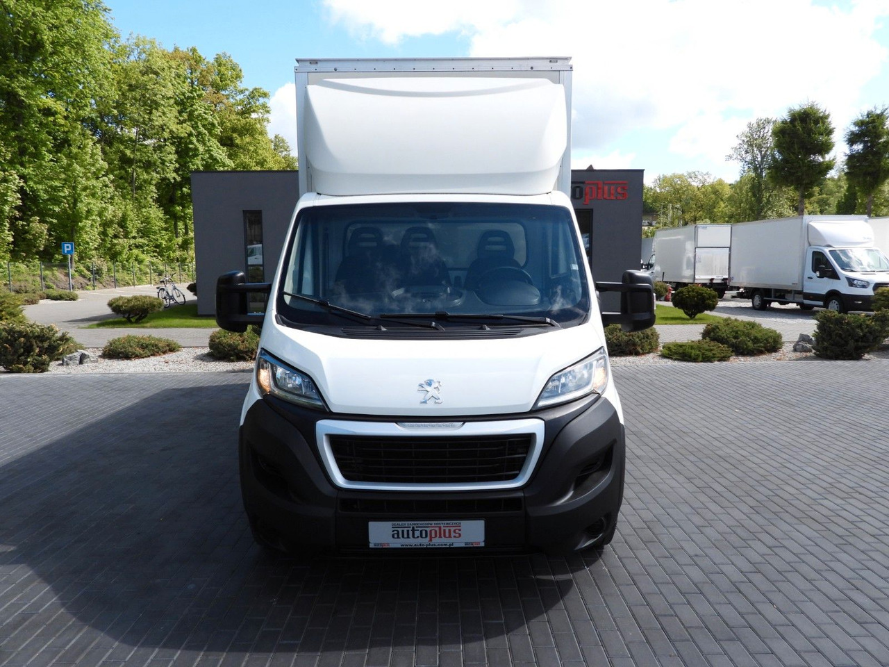 Peugeot BOXER KOFFER 8 PALETTEN TEMPOMAT KLIMAANLAGE Peugeot BOXER KOFFER 8 PALETTEN TEMPOMAT KLIMAANLAGE - Επαγγελματικό αυτοκίνητο κόφα: φωτογραφία 5 Peugeot BOXER KOFFER 8 PALETTEN TEMPOMAT KLIMAANLAGE Peugeot BOXER KOFFER 8 PALETTEN TEMPOMAT KLIMAANLAGE - Επαγγελματικό αυτοκίνητο κόφα: φωτογραφία 5