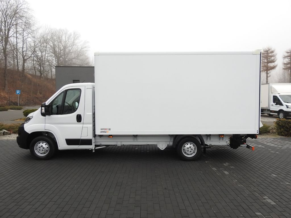 Επαγγελματικό αυτοκίνητο κόφα Peugeot BOXER KOFFER AUFZUG 8 PALETTEN TEMPOMAT A/C: φωτογραφία 8