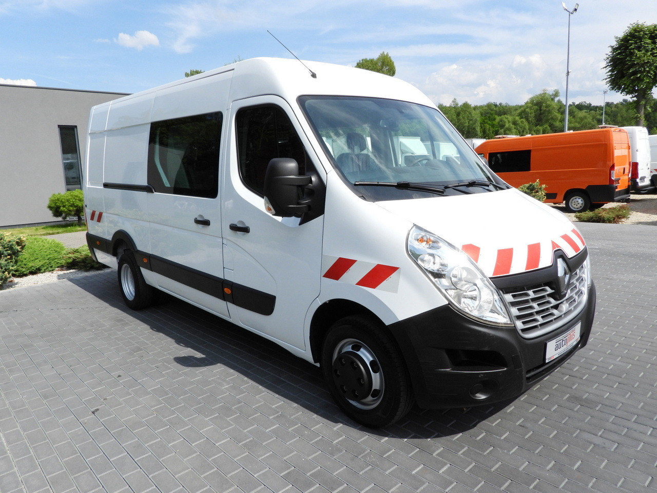 RENAULT MASTER BOX DELIVERY VAN 7 SEATS CRUISE CONTROL TWIN WHEELS AIR CONDITIONING 145HP - Βαν: φωτογραφία 4 RENAULT MASTER BOX DELIVERY VAN 7 SEATS CRUISE CONTROL TWIN WHEELS AIR CONDITIONING 145HP - Βαν: φωτογραφία 4