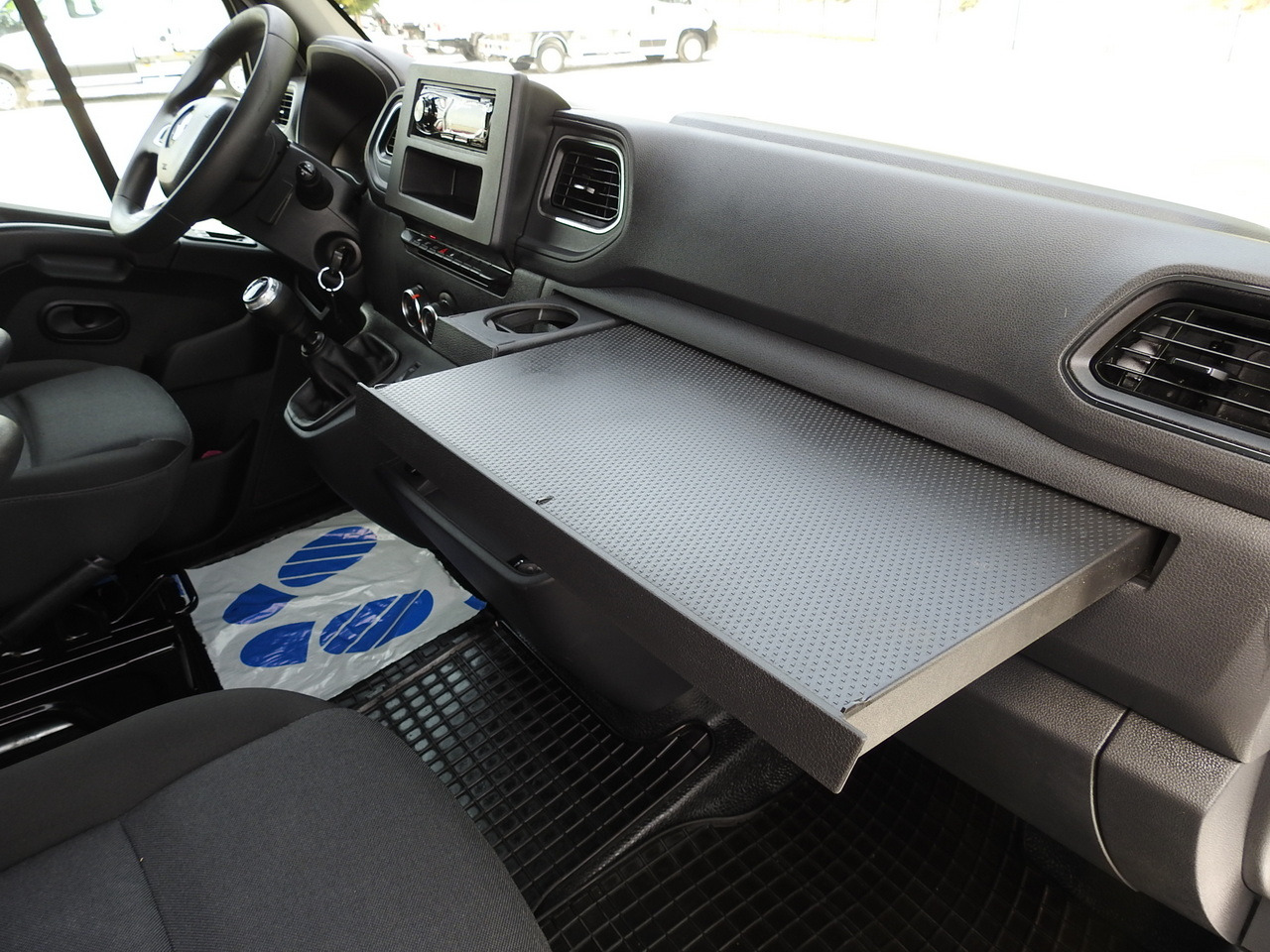 Επαγγελματικό αυτοκίνητο με μουσαμά RENAULT MASTER TARPAULIN 10 PALLETS WEBASTO CRUISE CONTROL AIR CONDITIONING LED LIGHTS 165HP: φωτογραφία 36 Επαγγελματικό αυτοκίνητο με μουσαμά RENAULT MASTER TARPAULIN 10 PALLETS WEBASTO CRUISE CONTROL AIR CONDITIONING LED LIGHTS 165HP: φωτογραφία 36