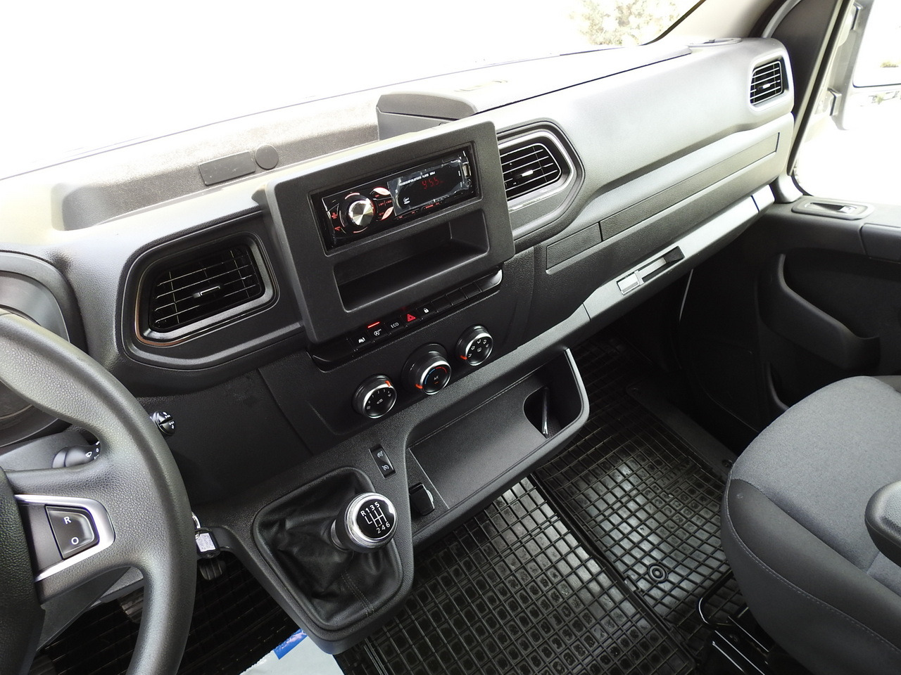 Επαγγελματικό αυτοκίνητο με μουσαμά RENAULT MASTER TARPAULIN 10 PALLETS WEBASTO CRUISE CONTROL AIR CONDITIONING LED LIGHTS 165HP: φωτογραφία 32 Επαγγελματικό αυτοκίνητο με μουσαμά RENAULT MASTER TARPAULIN 10 PALLETS WEBASTO CRUISE CONTROL AIR CONDITIONING LED LIGHTS 165HP: φωτογραφία 32