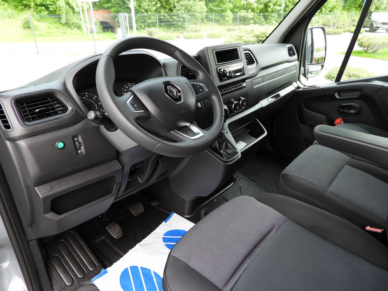 RENAULT MASTER TARPAULIN 10 PALLETS WEBASTO CRUISE CONTROL LED LIGHTS PNEUMATICS AIR CONDITIONING 165HP - Επαγγελματικό αυτοκίνητο με μουσαμά: φωτογραφία 2 RENAULT MASTER TARPAULIN 10 PALLETS WEBASTO CRUISE CONTROL LED LIGHTS PNEUMATICS AIR CONDITIONING 165HP - Επαγγελματικό αυτοκίνητο με μουσαμά: φωτογραφία 2