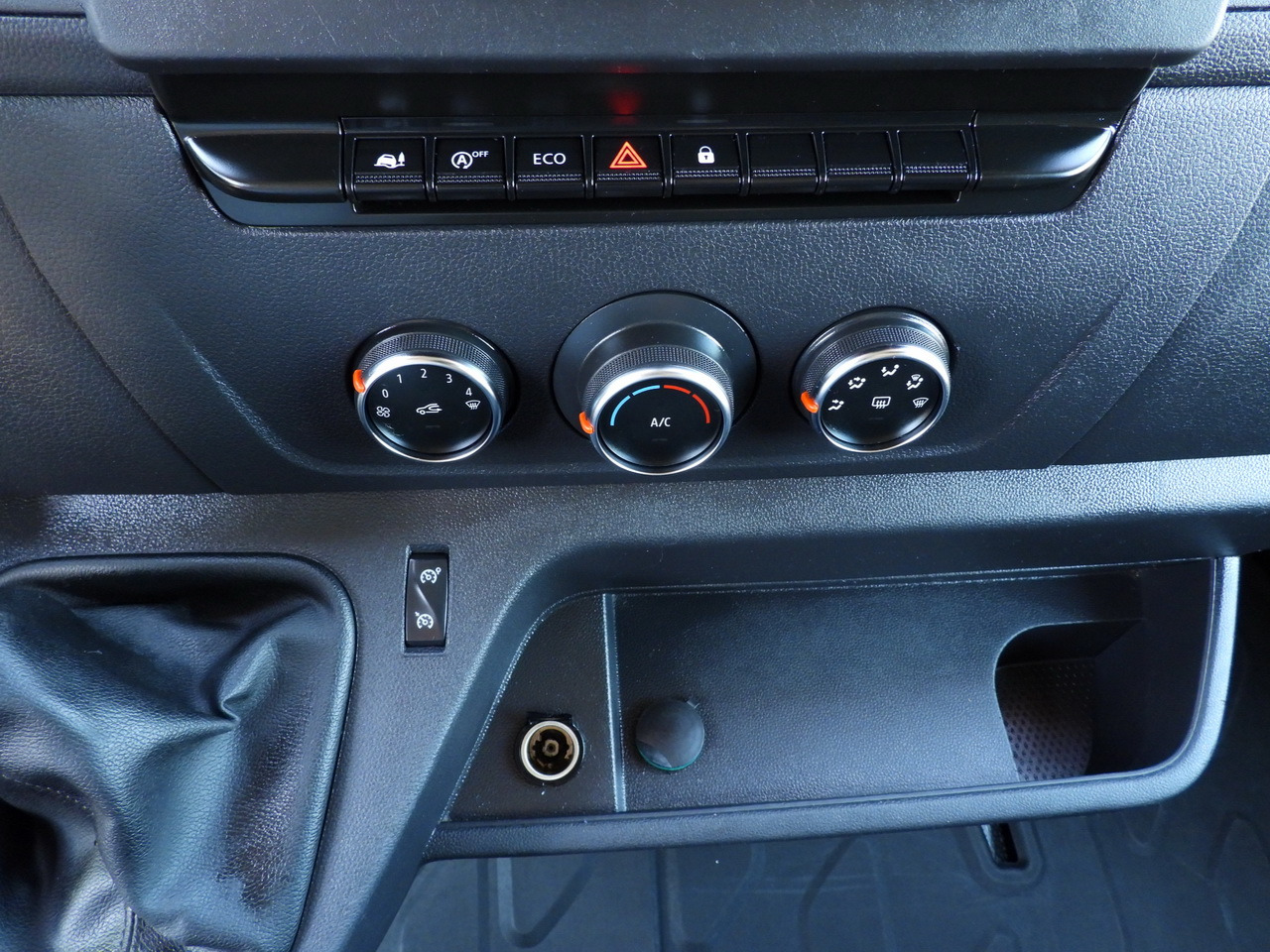 Επαγγελματικό αυτοκίνητο με μουσαμά RENAULT MASTER  TARPAULIN WEBASTO CRUISE CONTROL LED LIGHTS PNEUMATICS AIR CONDITIONING  165HP: φωτογραφία 38