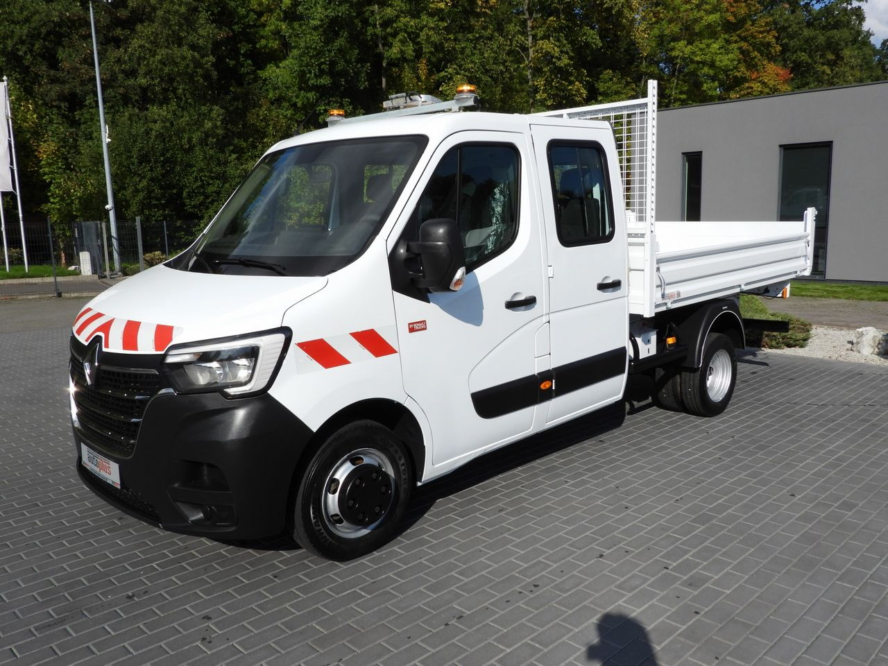 Όχημα με ανατρεπομενη καροτσα RENAULT MASTER TIPPER DOUBLE CABIN DOKA 6 SEATS CRUISE CONTROL LED LIGHTS TWIN WHEELS AIR CONDITIONING 165HP: φωτογραφία 6 Όχημα με ανατρεπομενη καροτσα RENAULT MASTER TIPPER DOUBLE CABIN DOKA 6 SEATS CRUISE CONTROL LED LIGHTS TWIN WHEELS AIR CONDITIONING 165HP: φωτογραφία 6