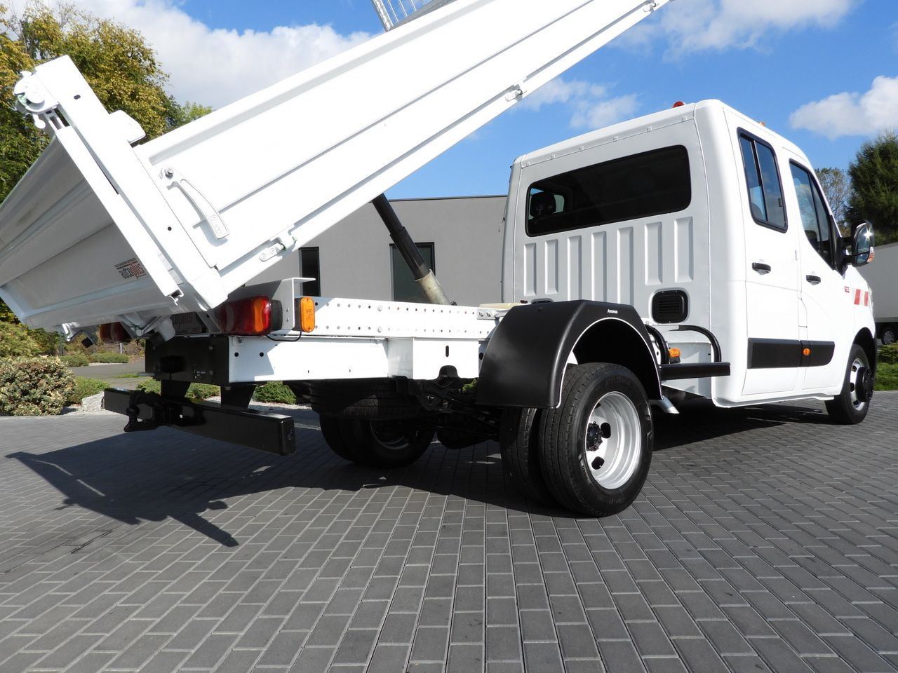 Όχημα με ανατρεπομενη καροτσα RENAULT MASTER TIPPER DOUBLE CABIN DOKA 6 SEATS CRUISE CONTROL LED LIGHTS TWIN WHEELS AIR CONDITIONING 165HP: φωτογραφία 21 Όχημα με ανατρεπομενη καροτσα RENAULT MASTER TIPPER DOUBLE CABIN DOKA 6 SEATS CRUISE CONTROL LED LIGHTS TWIN WHEELS AIR CONDITIONING 165HP: φωτογραφία 21