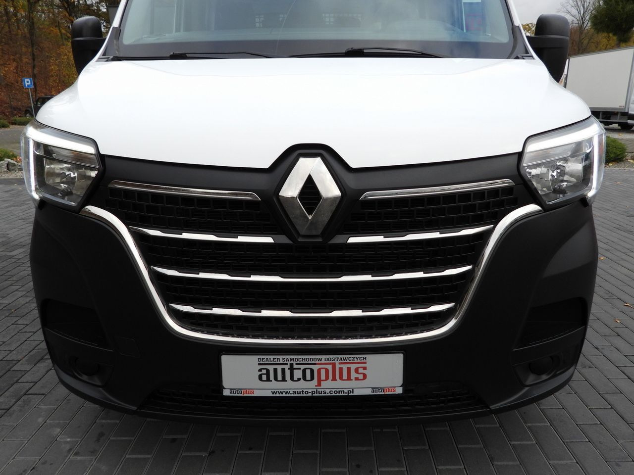 Όχημα με ανατρεπομενη καροτσα RENAULT MASTER TIPPER DOUBLE CABIN DOKA 7 SEATS CRUISE CONTROL NAVIGATION LED LIGHTS AIR CONDITIONING 145HP: φωτογραφία 14 Όχημα με ανατρεπομενη καροτσα RENAULT MASTER TIPPER DOUBLE CABIN DOKA 7 SEATS CRUISE CONTROL NAVIGATION LED LIGHTS AIR CONDITIONING 145HP: φωτογραφία 14