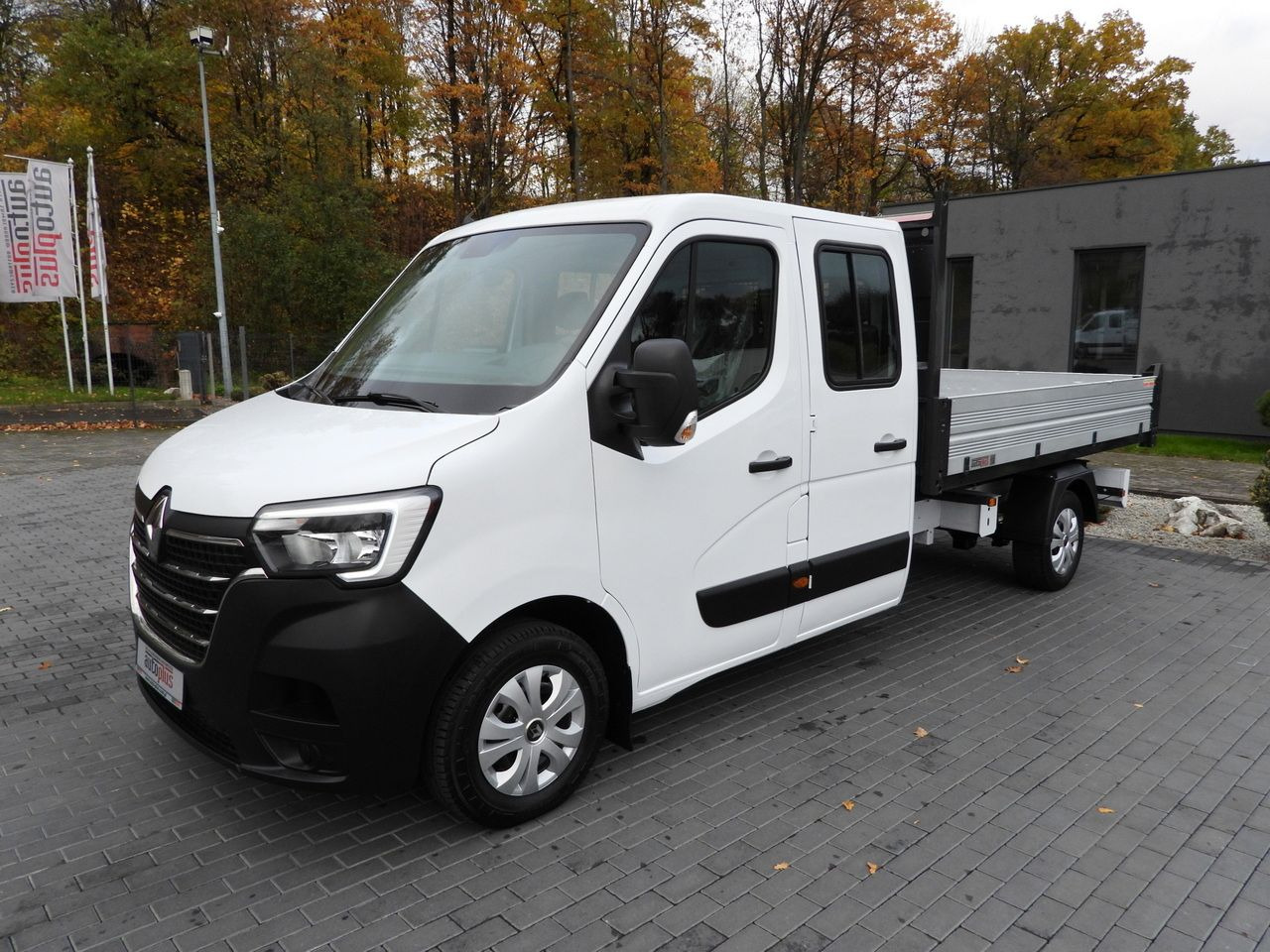 Όχημα με ανατρεπομενη καροτσα RENAULT MASTER TIPPER DOUBLE CABIN DOKA 7 SEATS CRUISE CONTROL NAVIGATION LED LIGHTS AIR CONDITIONING 145HP: φωτογραφία 6 Όχημα με ανατρεπομενη καροτσα RENAULT MASTER TIPPER DOUBLE CABIN DOKA 7 SEATS CRUISE CONTROL NAVIGATION LED LIGHTS AIR CONDITIONING 145HP: φωτογραφία 6