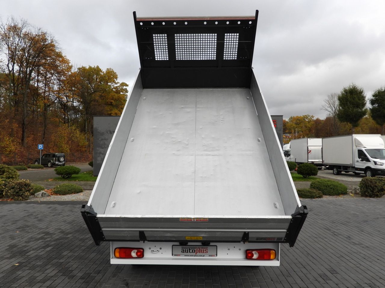 Όχημα με ανατρεπομενη καροτσα RENAULT MASTER TIPPER DOUBLE CABIN DOKA 7 SEATS CRUISE CONTROL NAVIGATION LED LIGHTS AIR CONDITIONING 145HP: φωτογραφία 11 Όχημα με ανατρεπομενη καροτσα RENAULT MASTER TIPPER DOUBLE CABIN DOKA 7 SEATS CRUISE CONTROL NAVIGATION LED LIGHTS AIR CONDITIONING 145HP: φωτογραφία 11