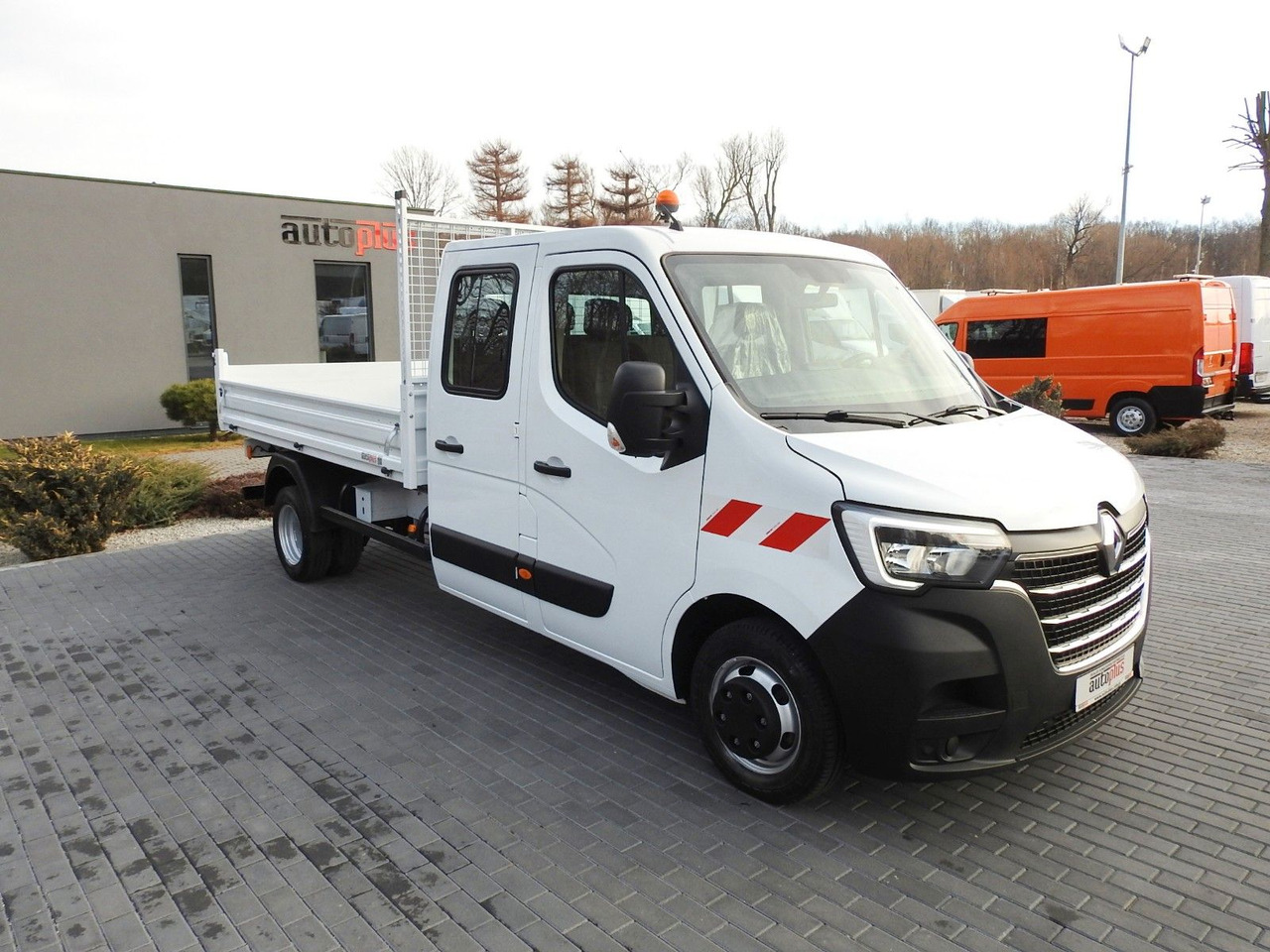 Renault MASTER KIPPER DOPPELKABINE DOKA 6 SITZE TEMPOMAT - Όχημα με ανατρεπομενη καροτσα, Διπλοκάμπινο ελαφρύ επαγγελματικό: φωτογραφία 4 Renault MASTER KIPPER DOPPELKABINE DOKA 6 SITZE TEMPOMAT - Όχημα με ανατρεπομενη καροτσα, Διπλοκάμπινο ελαφρύ επαγγελματικό: φωτογραφία 4