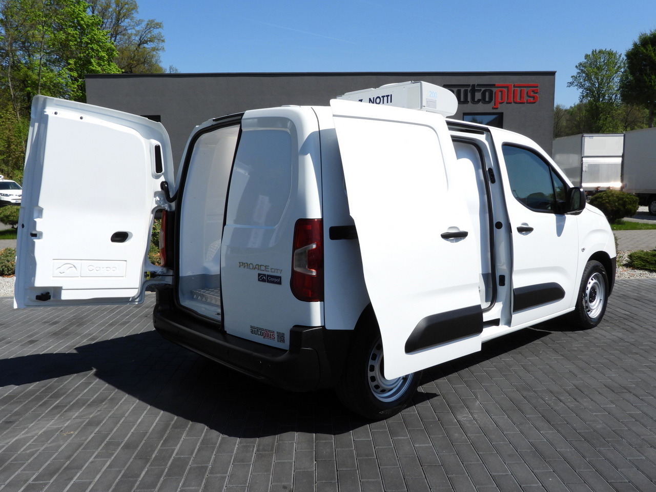 TOYOTA PROACE CITY REFRIGERATOR VAN -15*C POWER SUPPLY 230V CRUISE CONTROL AIR CONDITIONING 100HP - Επαγγελματικό αυτοκίνητο ψυγείο: φωτογραφία 3 TOYOTA PROACE CITY REFRIGERATOR VAN -15*C POWER SUPPLY 230V CRUISE CONTROL AIR CONDITIONING 100HP - Επαγγελματικό αυτοκίνητο ψυγείο: φωτογραφία 3