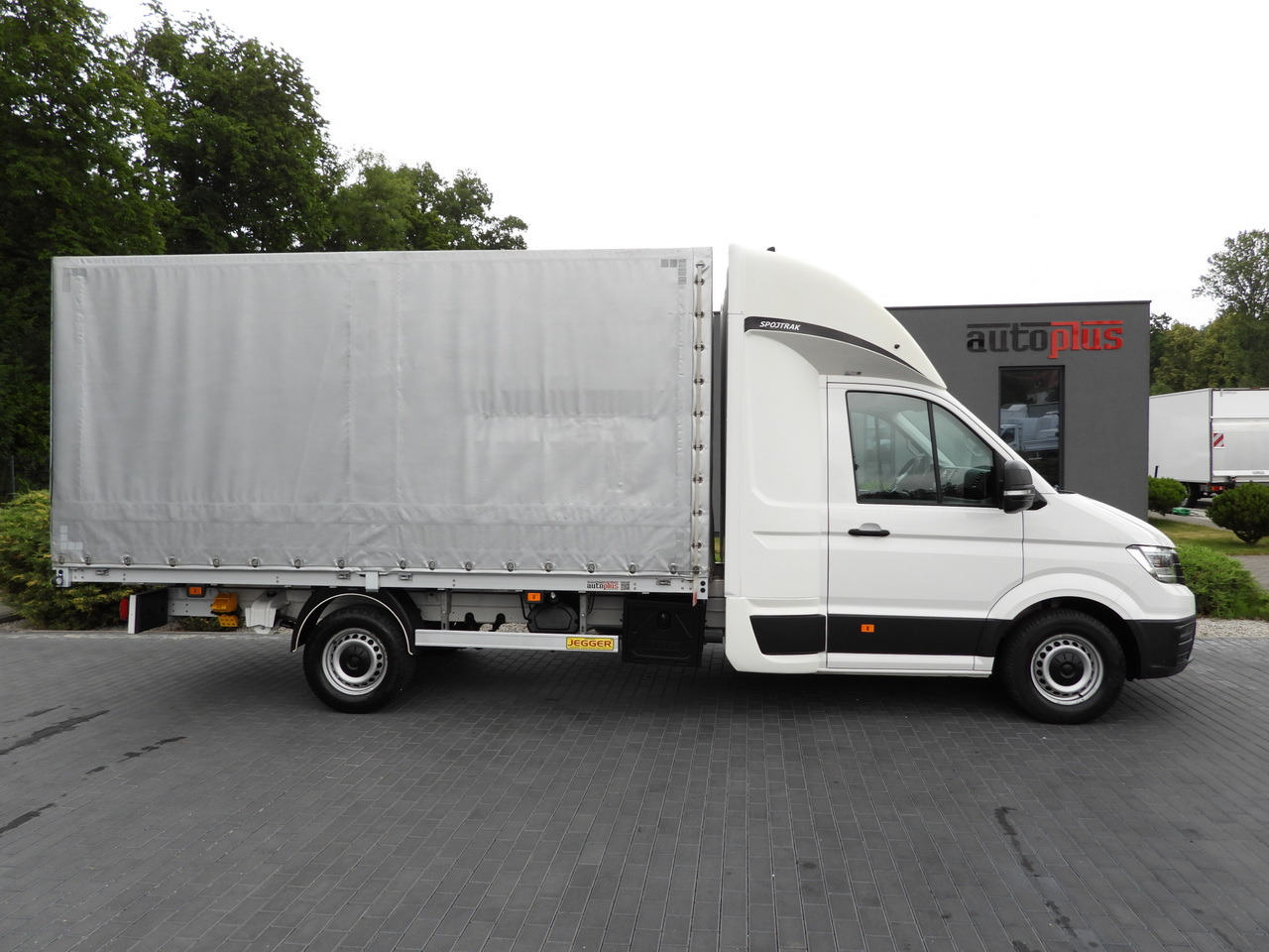 Επαγγελματικό αυτοκίνητο με μουσαμά VOLKSWAGEN CRAFTER  TARPAULIN 8 PALLETS WEBASTO CRUISE CONTROL LED LIGHTS AIR CONDITIONING  180HP: φωτογραφία 7
