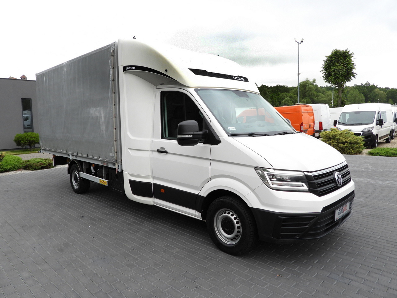 VOLKSWAGEN CRAFTER TARPAULIN 8 PALLETS WEBASTO CRUISE CONTROL LED LIGHTS AIR CONDITIONING 180HP - Επαγγελματικό αυτοκίνητο με μουσαμά: φωτογραφία 4 VOLKSWAGEN CRAFTER TARPAULIN 8 PALLETS WEBASTO CRUISE CONTROL LED LIGHTS AIR CONDITIONING 180HP - Επαγγελματικό αυτοκίνητο με μουσαμά: φωτογραφία 4