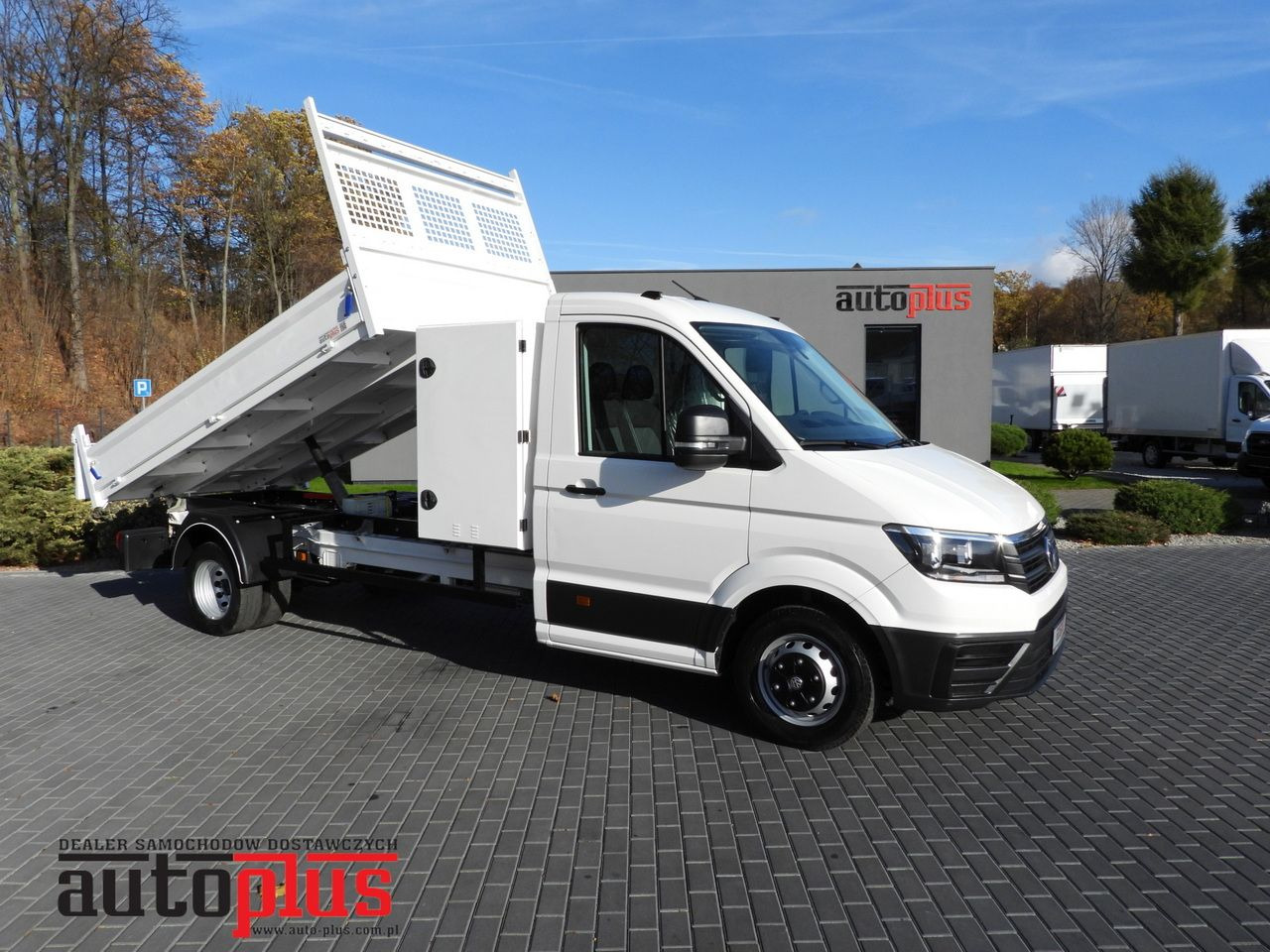 VOLKSWAGEN CRAFTER TIPPER CRUISE CONTROL NAVIGATION TWIN WHEELS AIR CONDITIONING 180HP - Όχημα με ανατρεπομενη καροτσα: φωτογραφία 1 VOLKSWAGEN CRAFTER TIPPER CRUISE CONTROL NAVIGATION TWIN WHEELS AIR CONDITIONING 180HP - Όχημα με ανατρεπομενη καροτσα: φωτογραφία 1