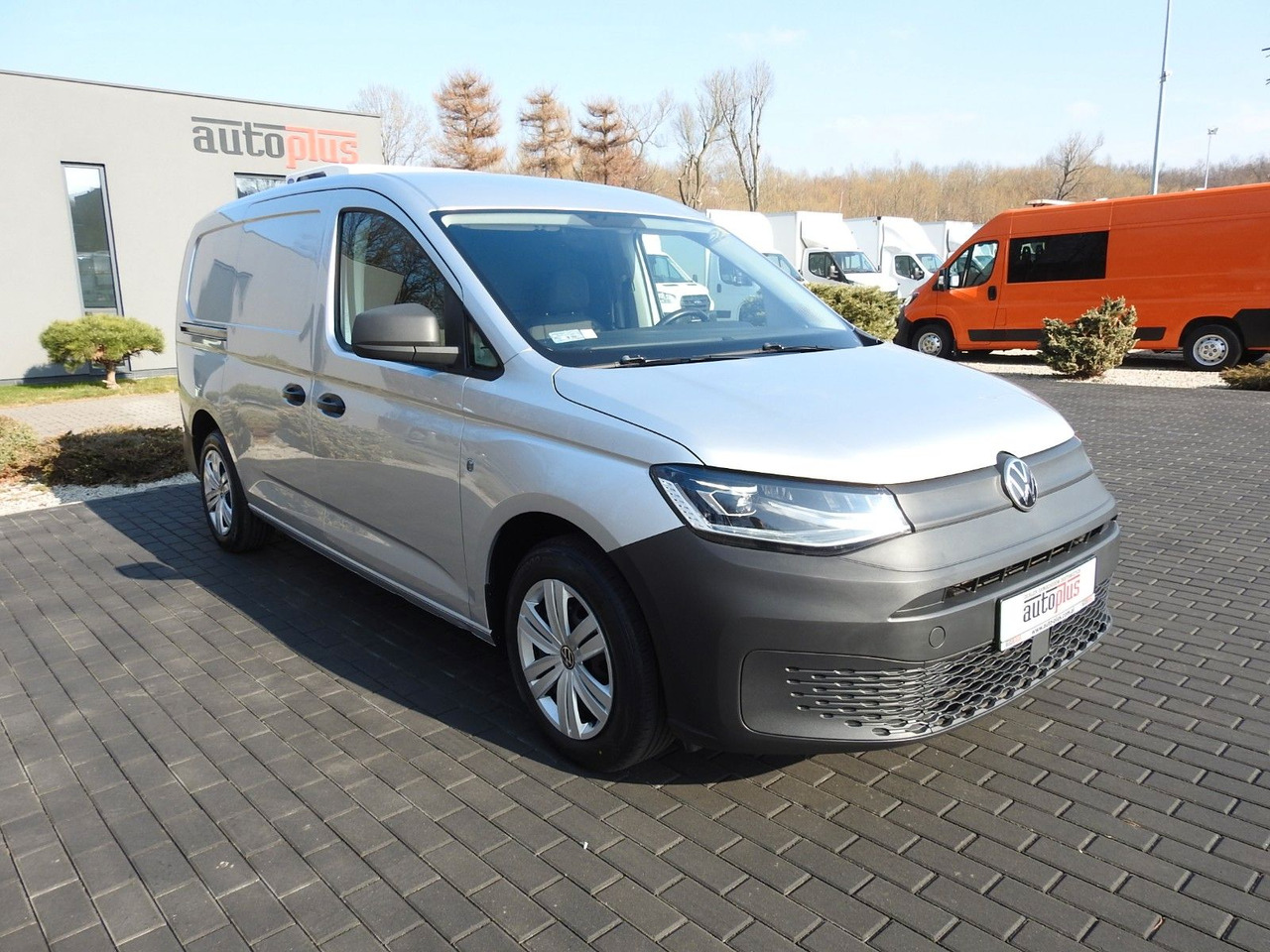 Volkswagen CADDY KÜHLKASTENWAGEN -20*C HEIZFUNKTION A/C - Επαγγελματικό αυτοκίνητο ψυγείο: φωτογραφία 4 Volkswagen CADDY KÜHLKASTENWAGEN -20*C HEIZFUNKTION A/C - Επαγγελματικό αυτοκίνητο ψυγείο: φωτογραφία 4