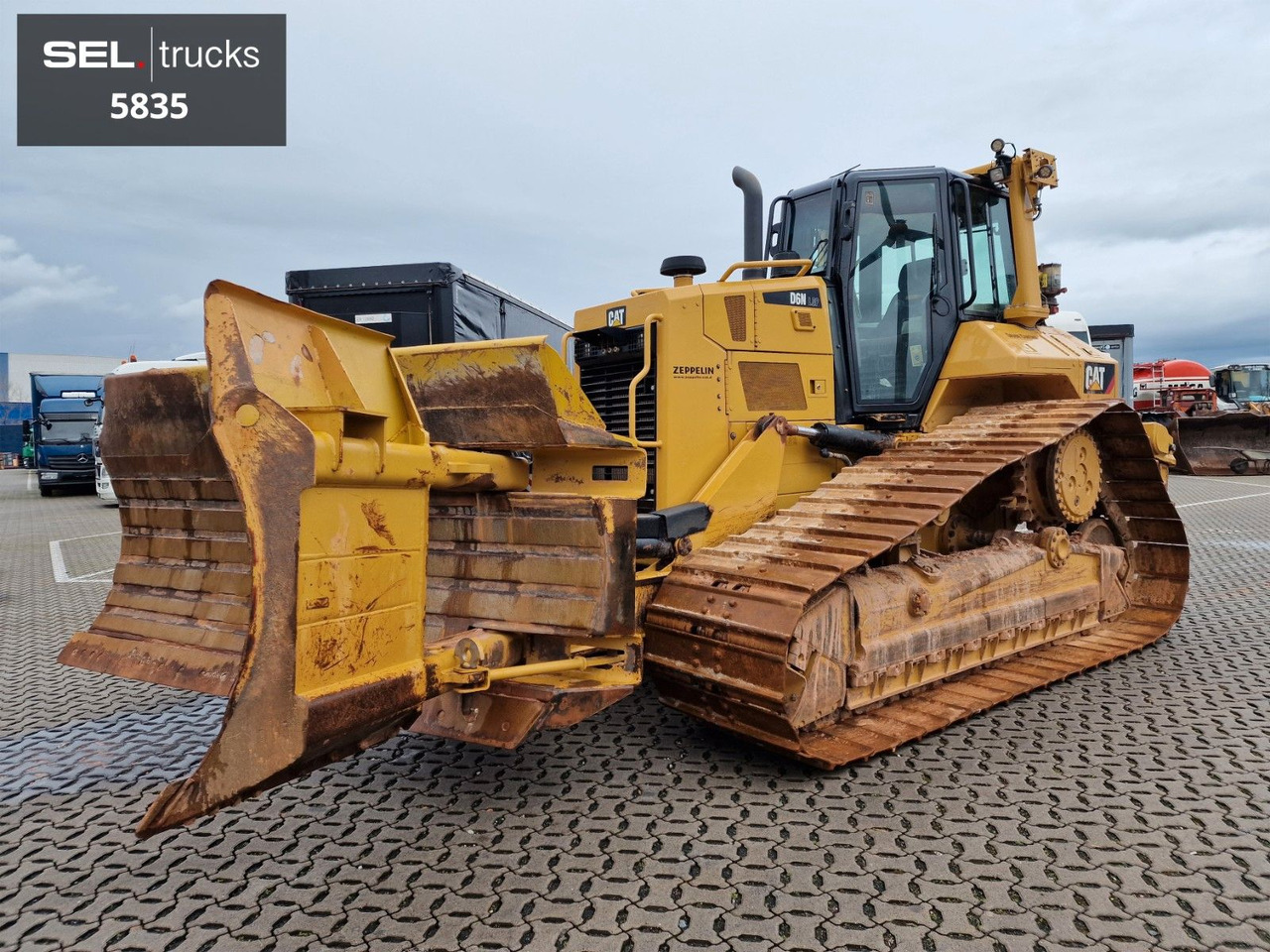 CAT D6N LGP Raupe/Dozer - Μπουλντόζα: φωτογραφία 1 CAT D6N LGP Raupe/Dozer - Μπουλντόζα: φωτογραφία 1