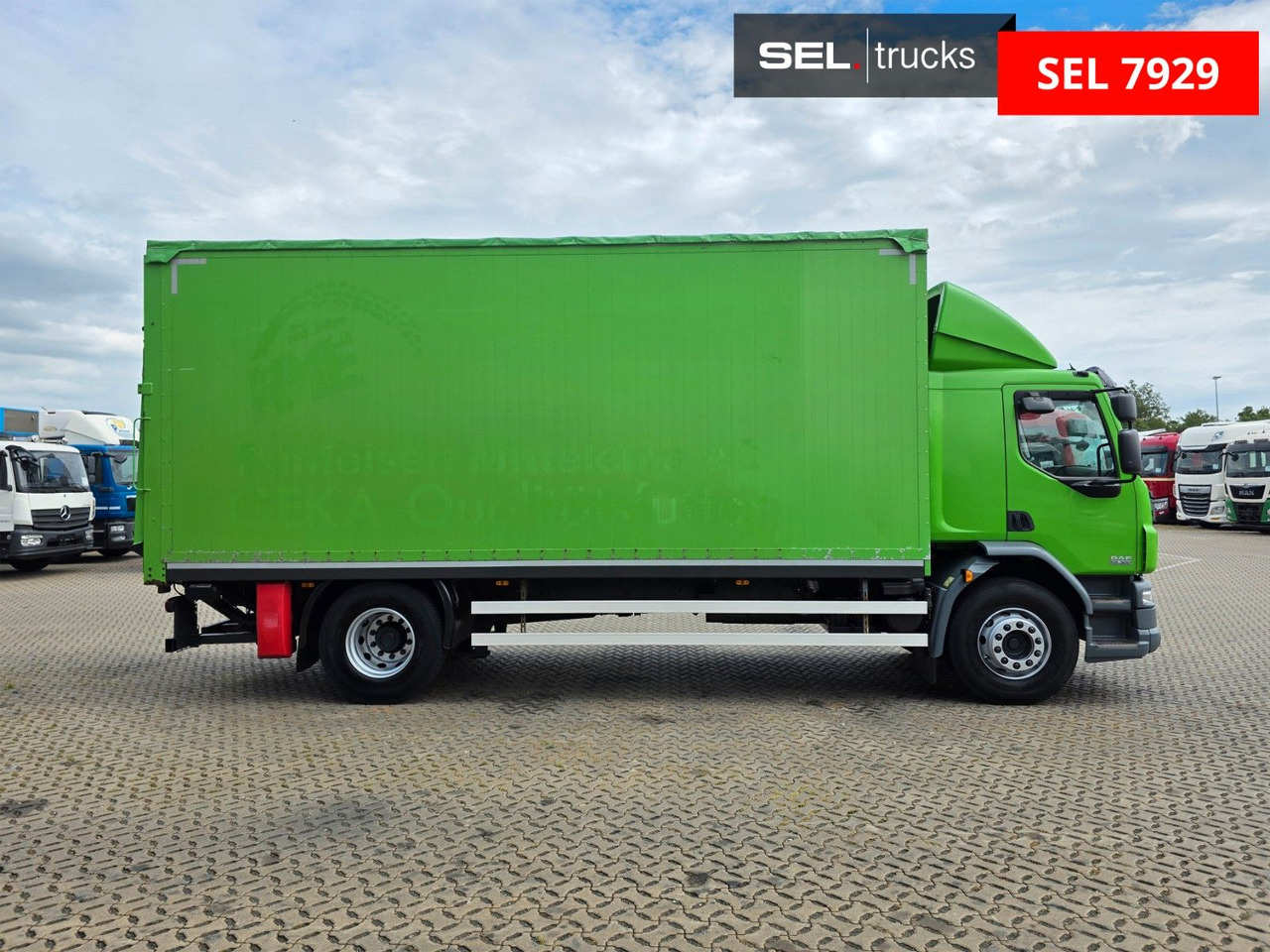 DAF FA LF 55.300 / Ladebordwand + Kofferseite - Φορτηγό μουσαμάς: φωτογραφία 4 DAF FA LF 55.300 / Ladebordwand + Kofferseite - Φορτηγό μουσαμάς: φωτογραφία 4