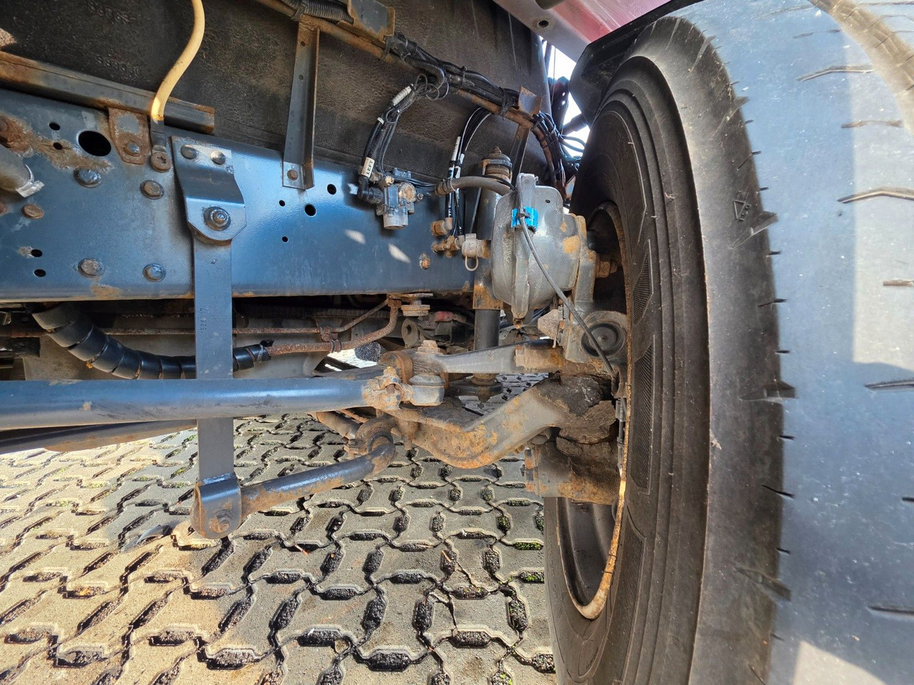 Τράκτορας DAF XF 105.460 / ZF Intarder / Standklimaanlage: φωτογραφία 38 Τράκτορας DAF XF 105.460 / ZF Intarder / Standklimaanlage: φωτογραφία 38