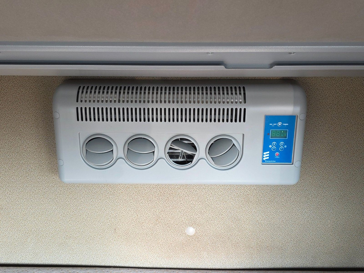 Τράκτορας DAF XF 105.460 / ZF Intarder / Standklimaanlage: φωτογραφία 26 Τράκτορας DAF XF 105.460 / ZF Intarder / Standklimaanlage: φωτογραφία 26