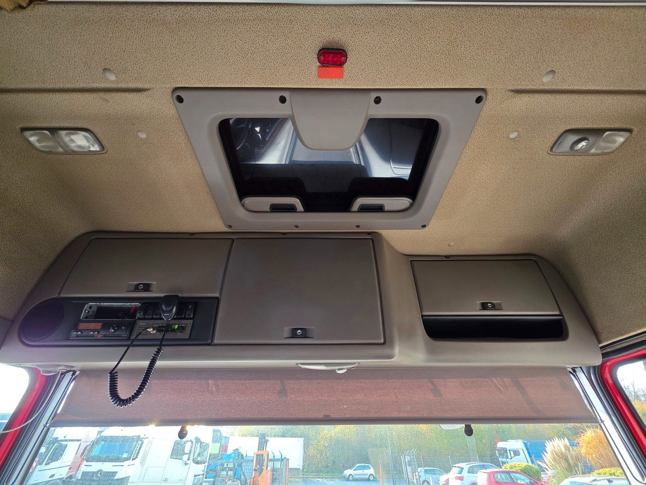 Τράκτορας DAF XF 105.460 / ZF Intarder / Standklimaanlage: φωτογραφία 29 Τράκτορας DAF XF 105.460 / ZF Intarder / Standklimaanlage: φωτογραφία 29