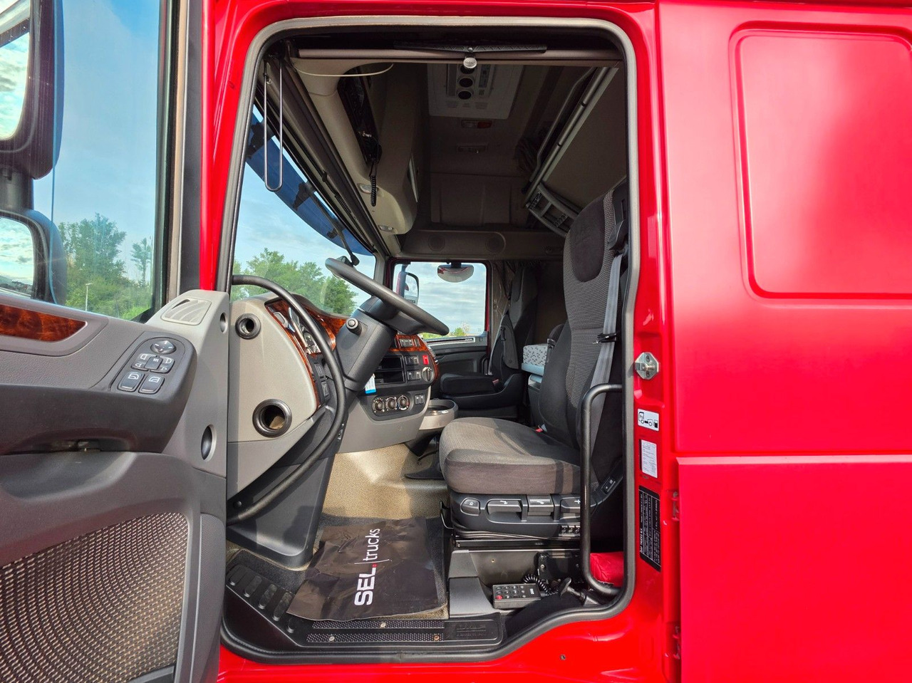 Φορτηγό μουσαμάς DAF XF 410 / ZF Intarder / Durchladezug: φωτογραφία 12