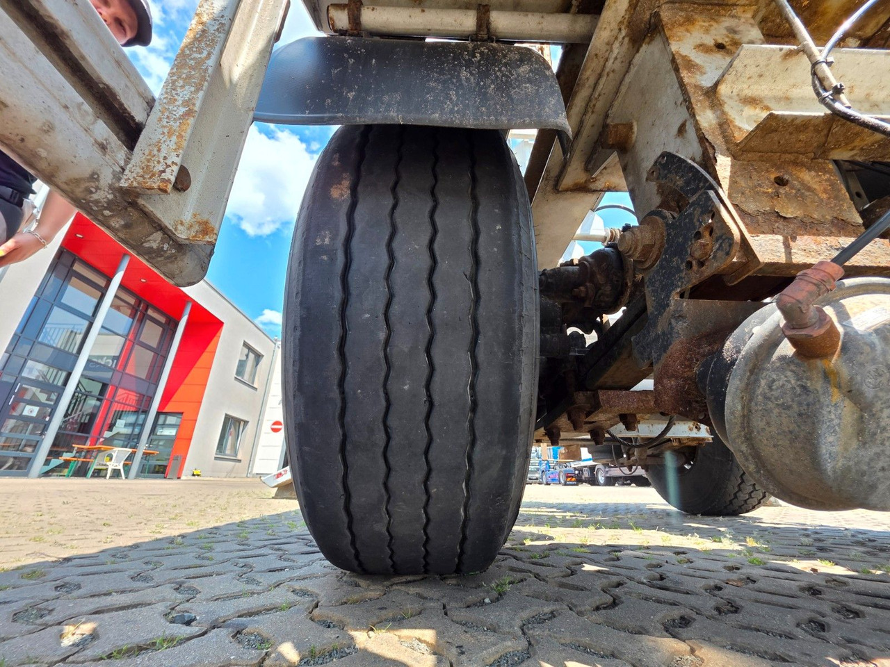 Επικαθήμενο ανατρεπόμενο Hüffermann HSF 35.06L / Silosteller / Liftachse: φωτογραφία 28 Επικαθήμενο ανατρεπόμενο Hüffermann HSF 35.06L / Silosteller / Liftachse: φωτογραφία 28