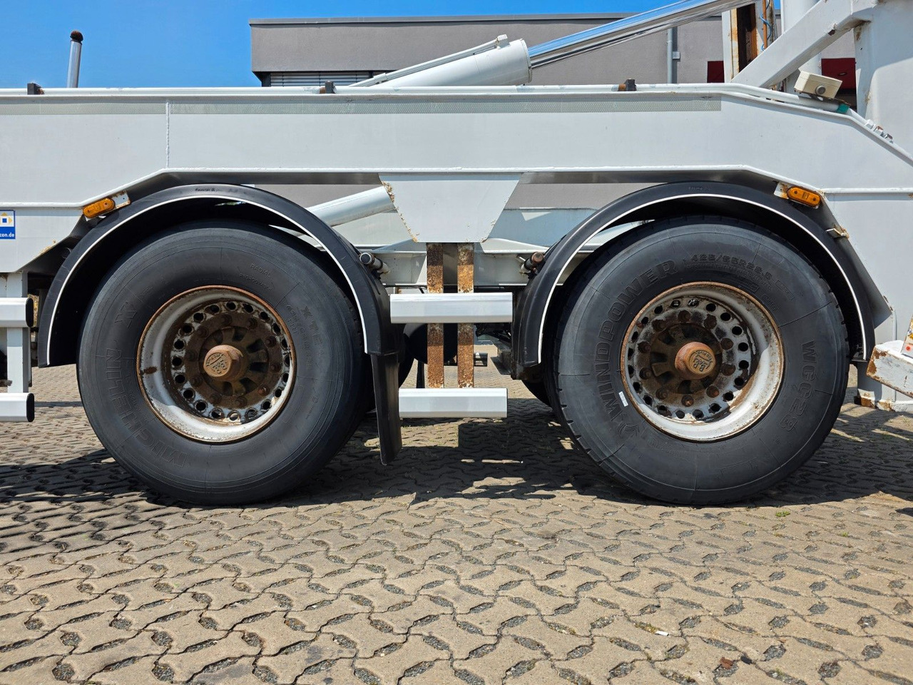 Επικαθήμενο ανατρεπόμενο Hüffermann HSF 35.06L / Silosteller / Liftachse: φωτογραφία 24 Επικαθήμενο ανατρεπόμενο Hüffermann HSF 35.06L / Silosteller / Liftachse: φωτογραφία 24