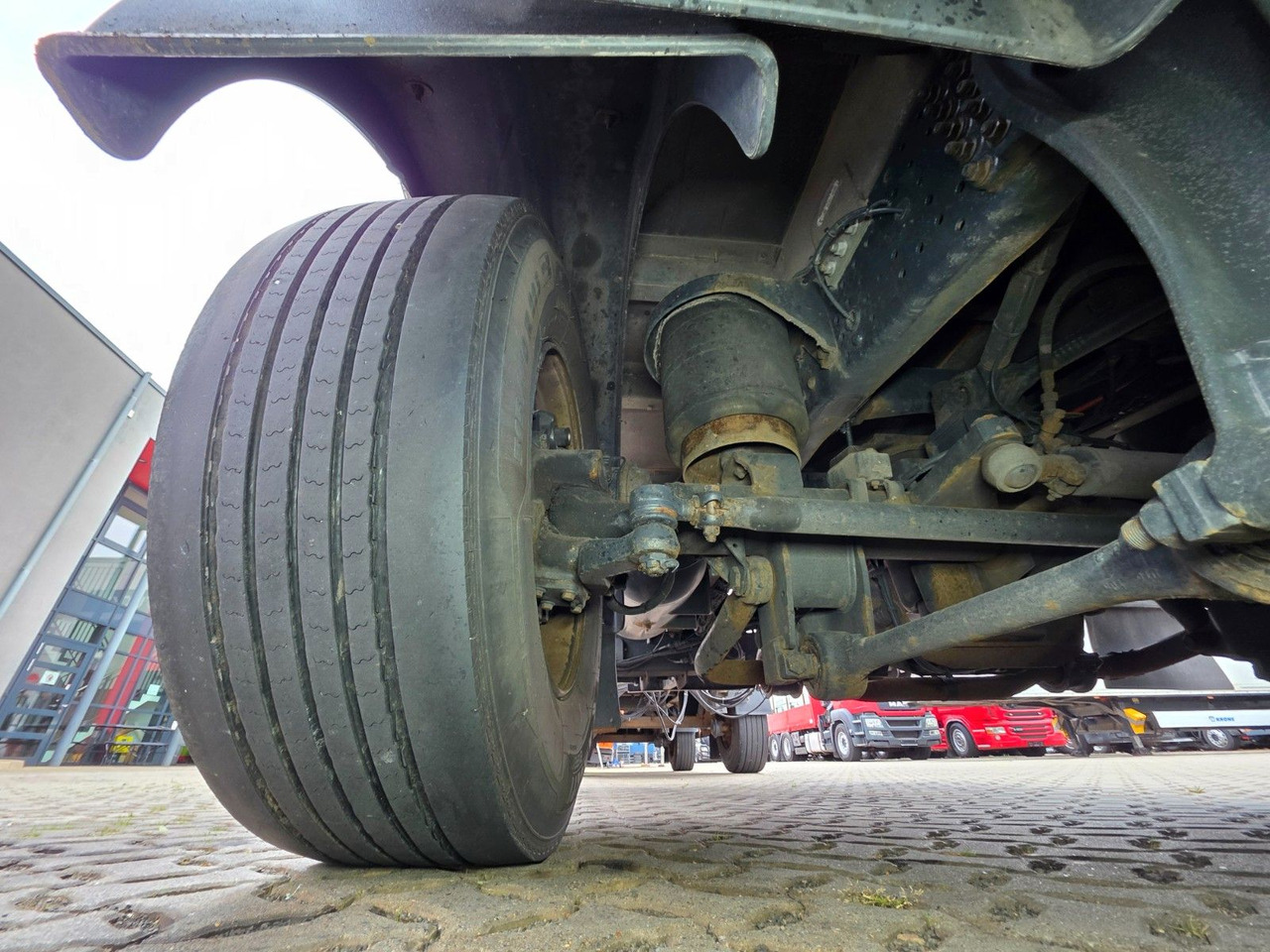 Φορτηγό για τη μεταφορά ποτών Iveco Stralis 460 / Ldbw / Lenkachse / Liftachse: φωτογραφία 39