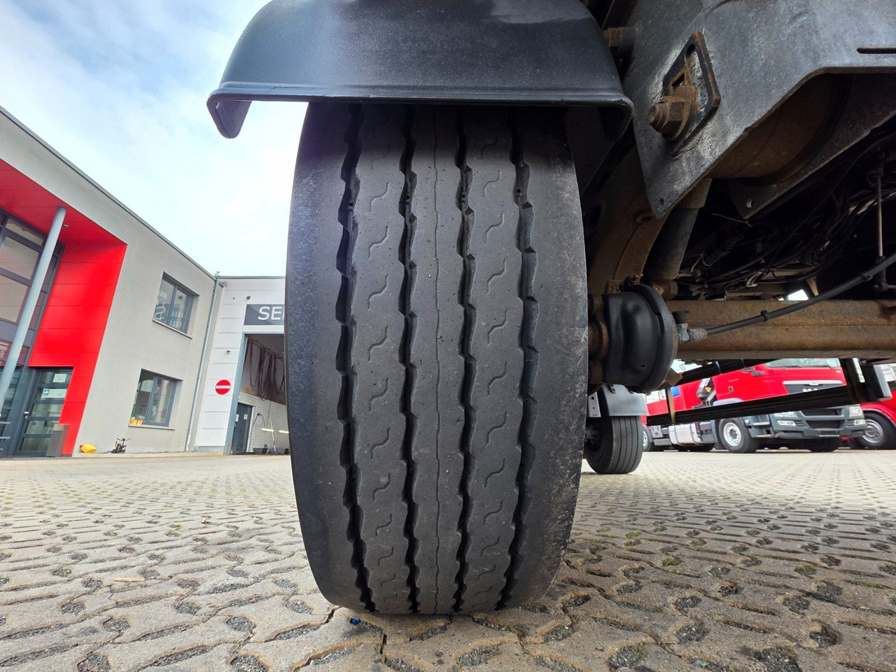 Φορτηγό για τη μεταφορά ποτών Iveco Stralis 460 / Ldbw / Lenkachse / Liftachse: φωτογραφία 49
