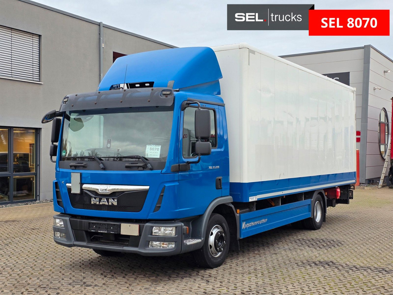 MAN TGL 12.220 4x2 BL / Ladebordwand - Φορτηγό κόφα: φωτογραφία 1 MAN TGL 12.220 4x2 BL / Ladebordwand - Φορτηγό κόφα: φωτογραφία 1