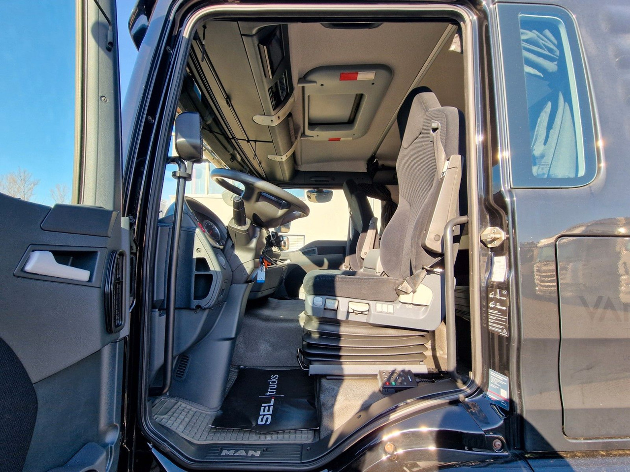 Φορτηγό αυτοκινητάμαξα MAN TGL 8.220 4X2 BL / Xenon / Alu-Felgen: φωτογραφία 19